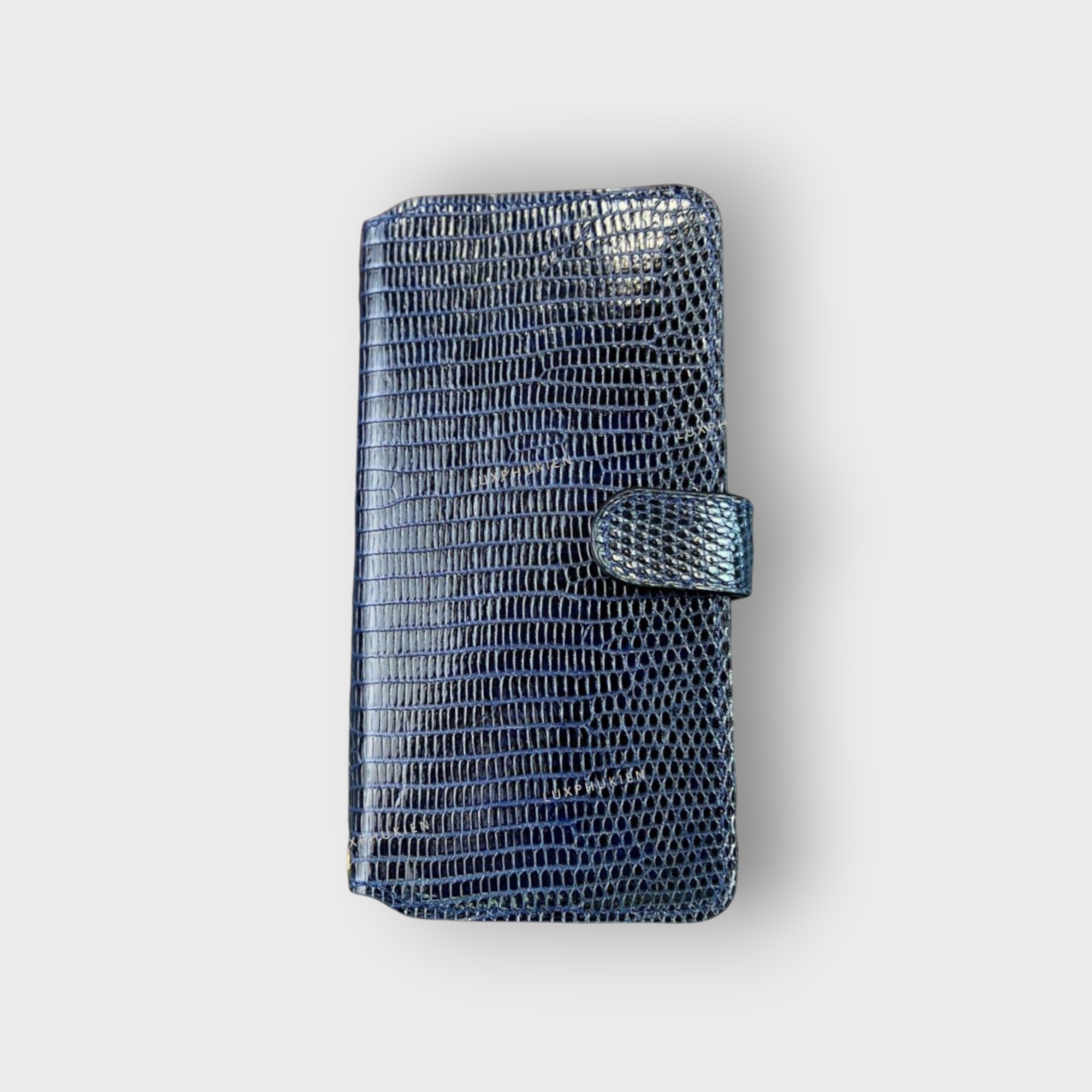 LS0272 - Bao da thủ công viền đen Flip kèm khe thẻ ngang quai cài kèm dây đeo - Kì đà - KĐ3 Xanh navy - 15 Promax
