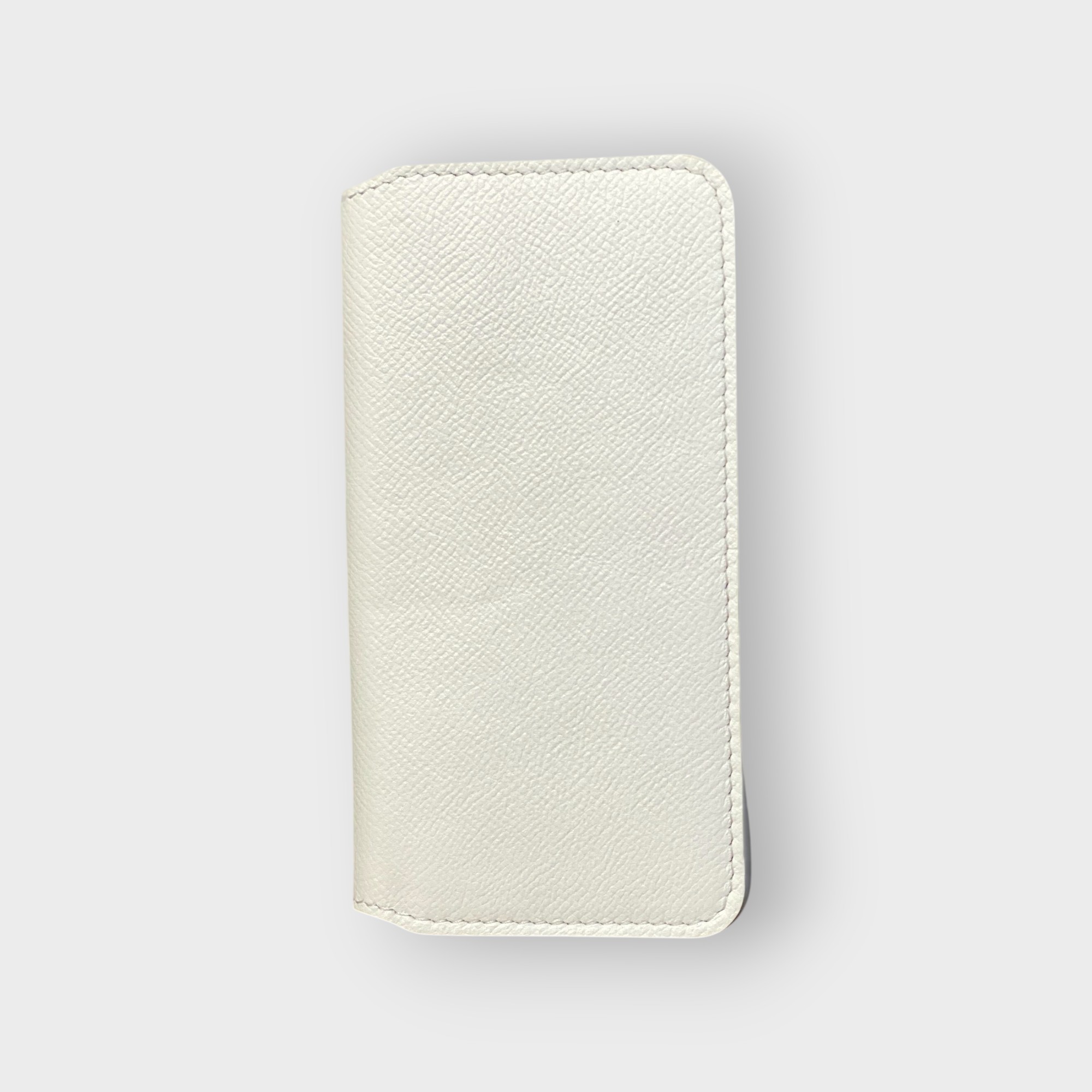 LS0295 - Bao da thủ công viền đen Flip - Epsom - E20 Trắng - 15 Pro