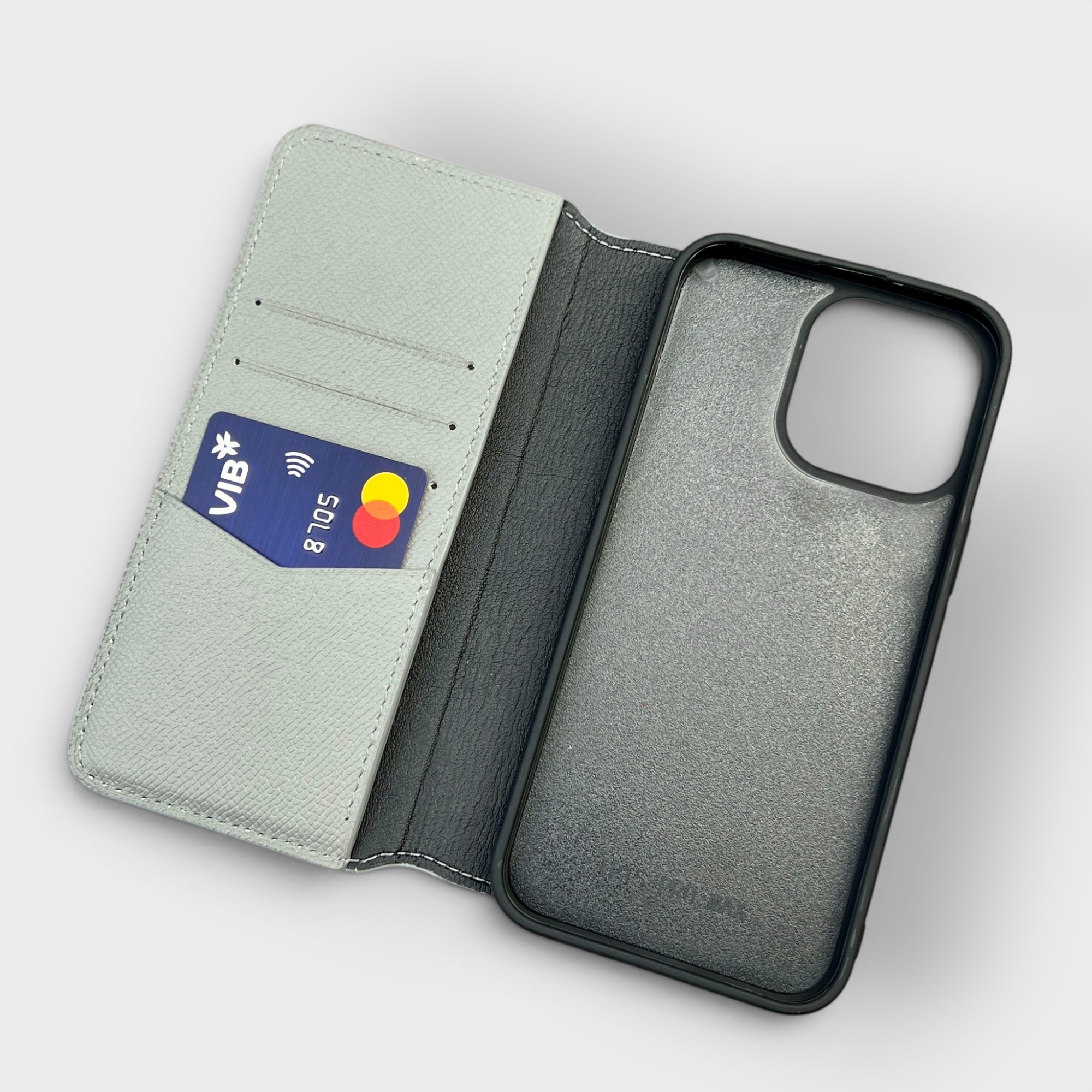 LS0310 - Bao da thủ công viền đen Flip - Epsom - E17 Xám - 15 Pro