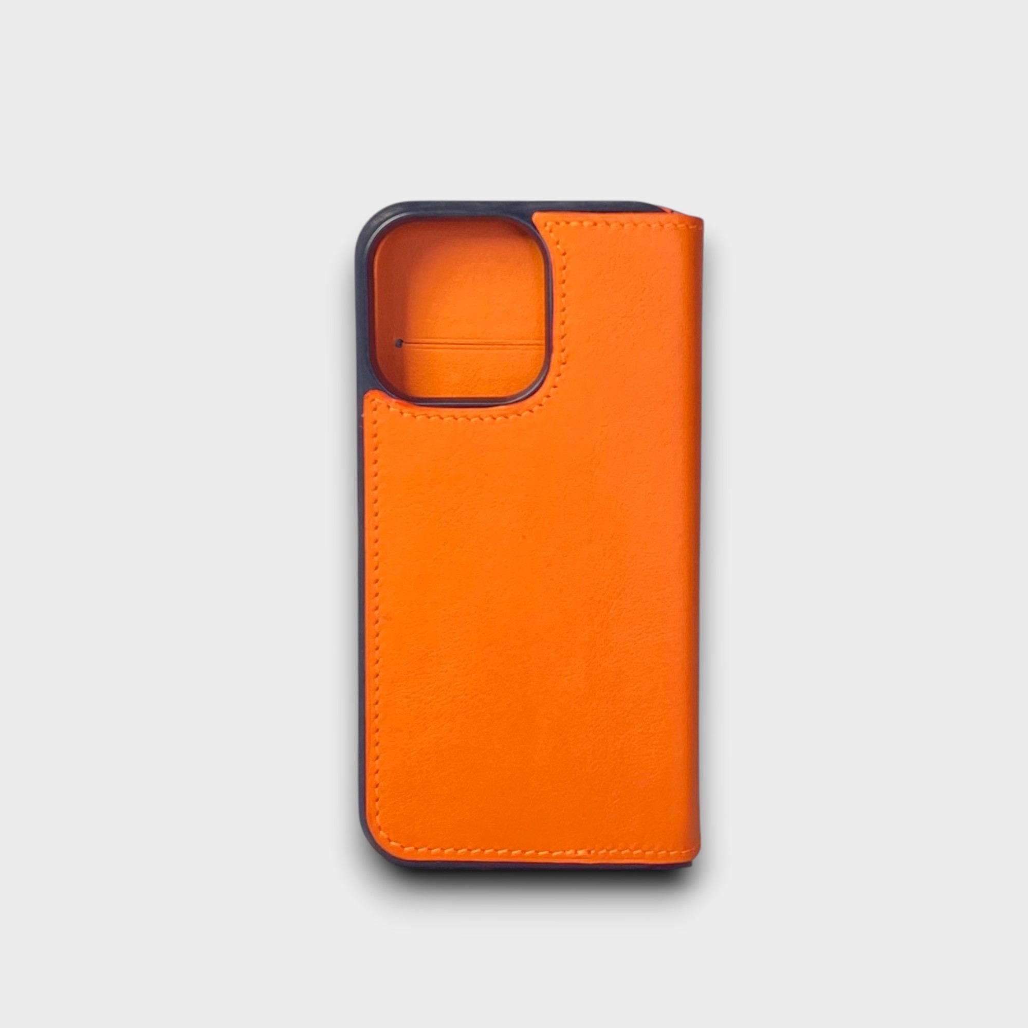 LS0886 - Bao da thủ công viền đen Flip - Swift - SW Cam - 13 Pro