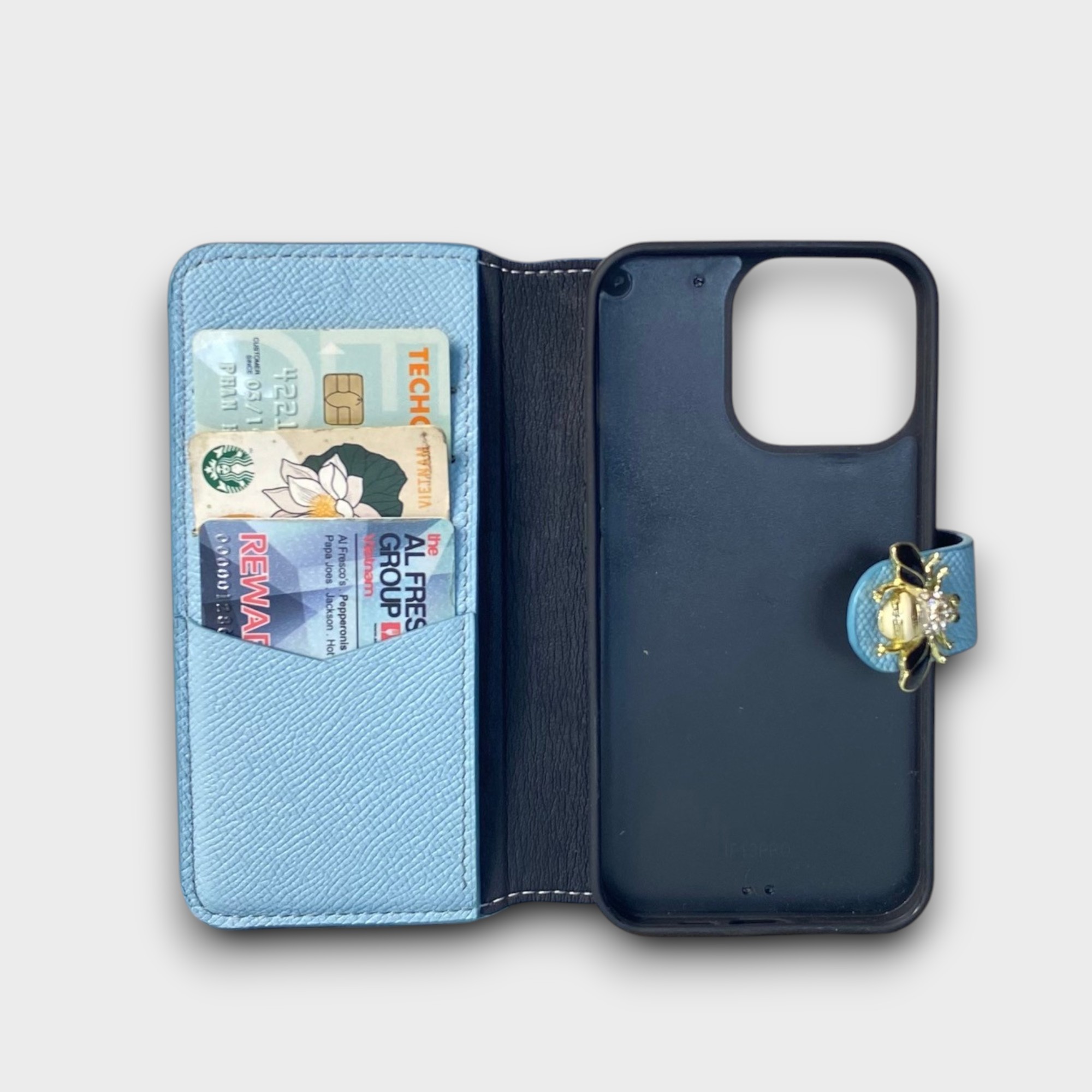 LS0887 - Bao da thủ công viền đen Flip cài charm ong - Epsom - E23 Xanh sierra - 13 Pro