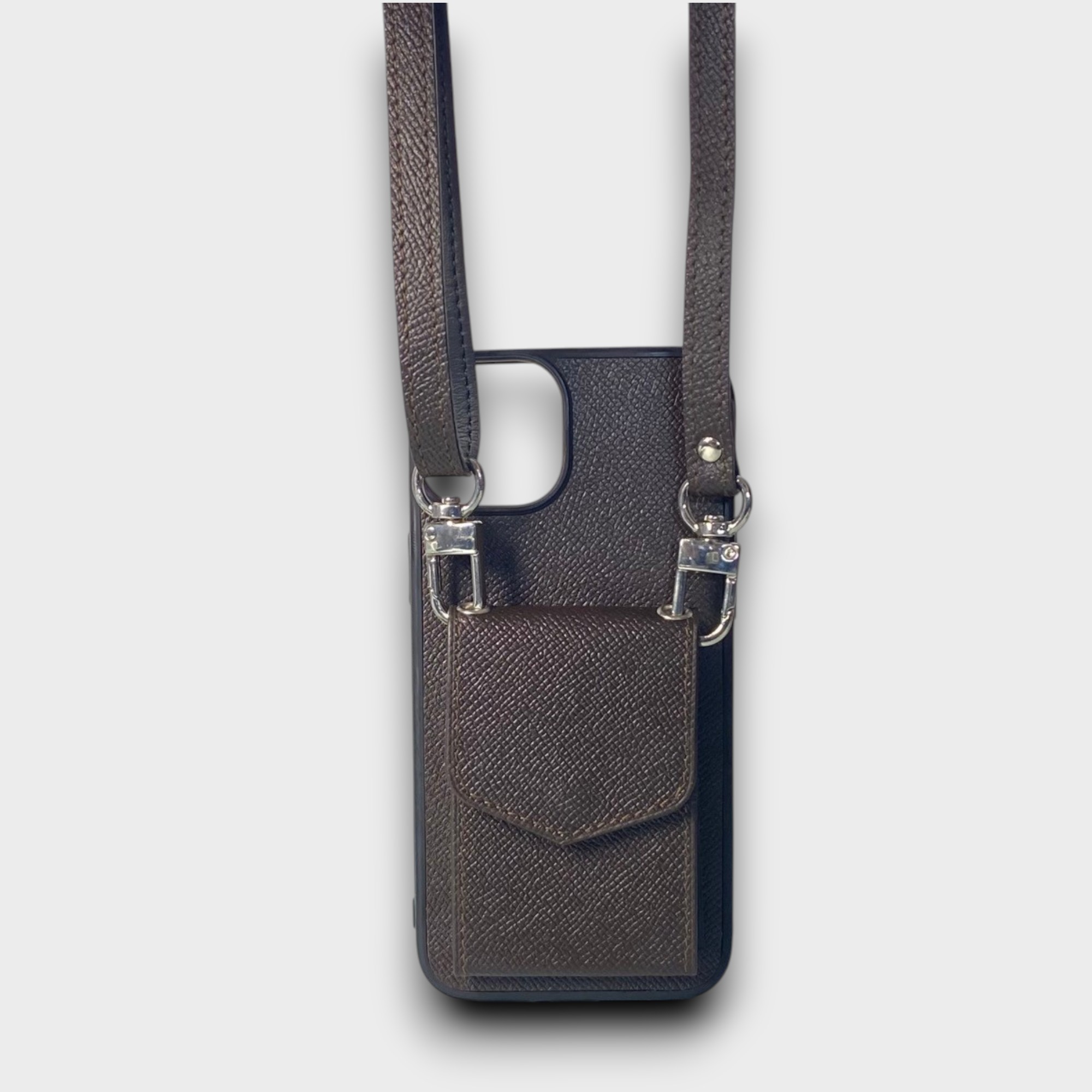 LS1067 - Ốp da thủ công viền đen ví Lisa kèm dây đeo - Epsom - E2 Nâu cafe - 14 Plus