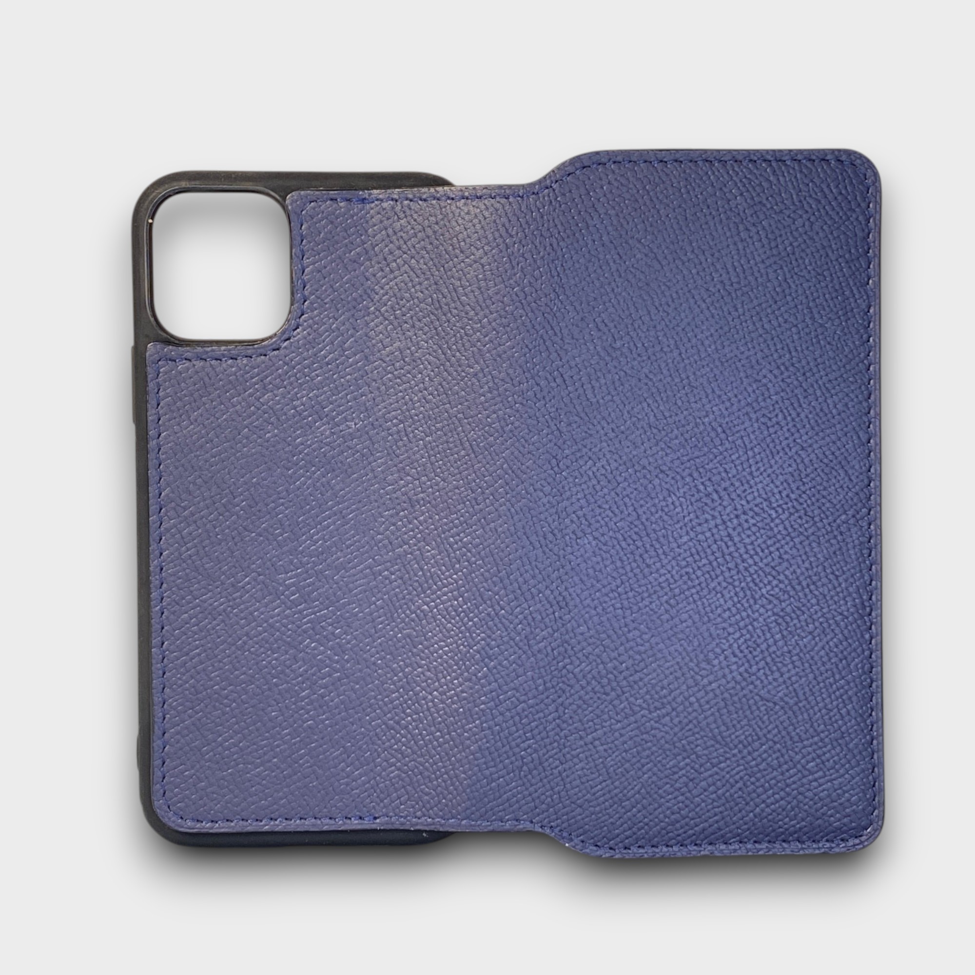 LS1273 - Bao da thủ công viền đen Flip - Epsom - E3 Xanh navy - 11 Pro