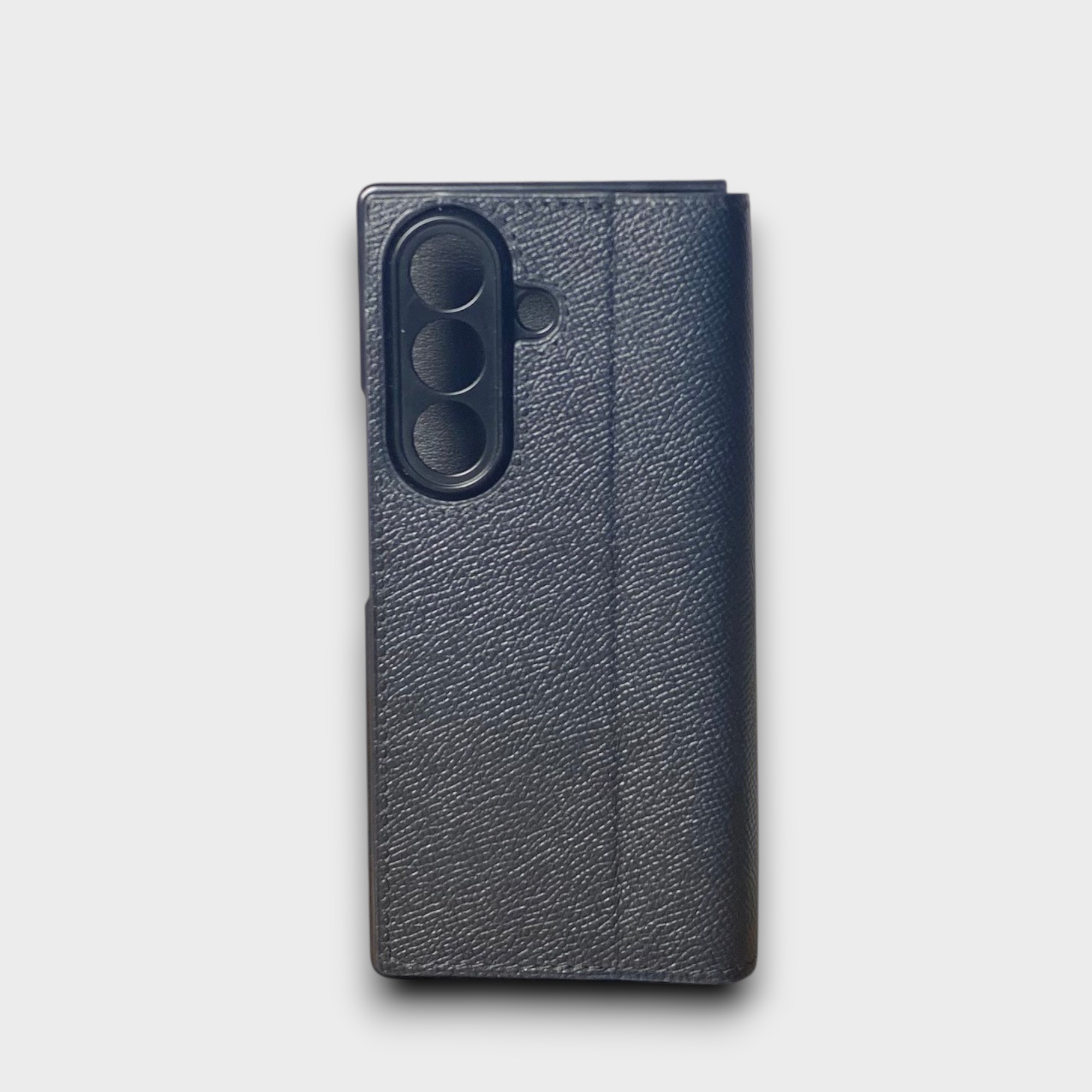 LS1479 - Bao da thủ công viền đen Flip - Epsom - E1 Đen - Z Fold 7