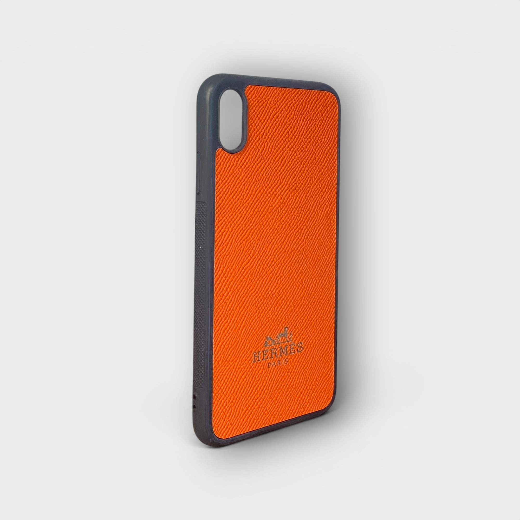 LS1548 - Ốp da thủ công viền đen khắc Hermes - Epsom - E11 Cam - XS Max