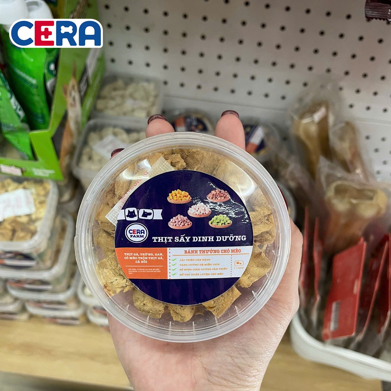 Cá Hồi Sấy Dinh Dưỡng Cho Chó Mèo 40g - Cera Farm