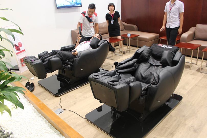 Lắp đặt ghế massage inada tại sân bay Nội Bài