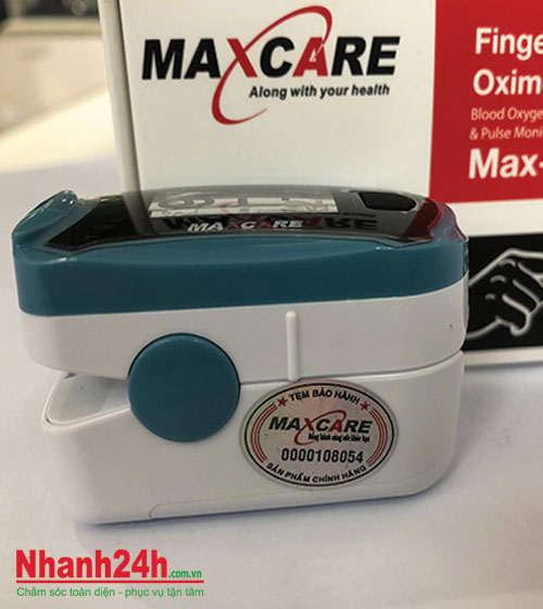 Máy đo nồng độ Oxy trong máu và nhịp tim Maxcare Max-104