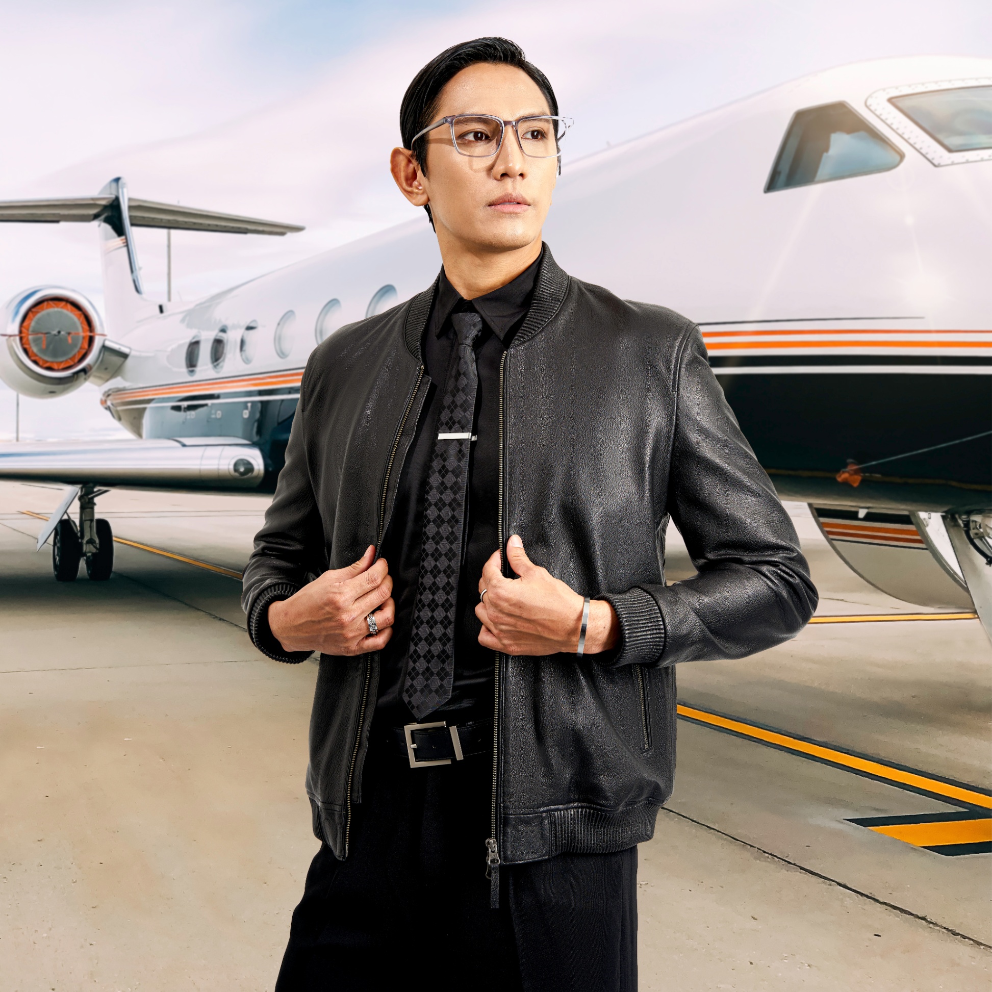 BOMBER-LEATHER-JACKET-Chiec-ao-da-nang-tam-khi-chat-quy-ong-4.jpg
