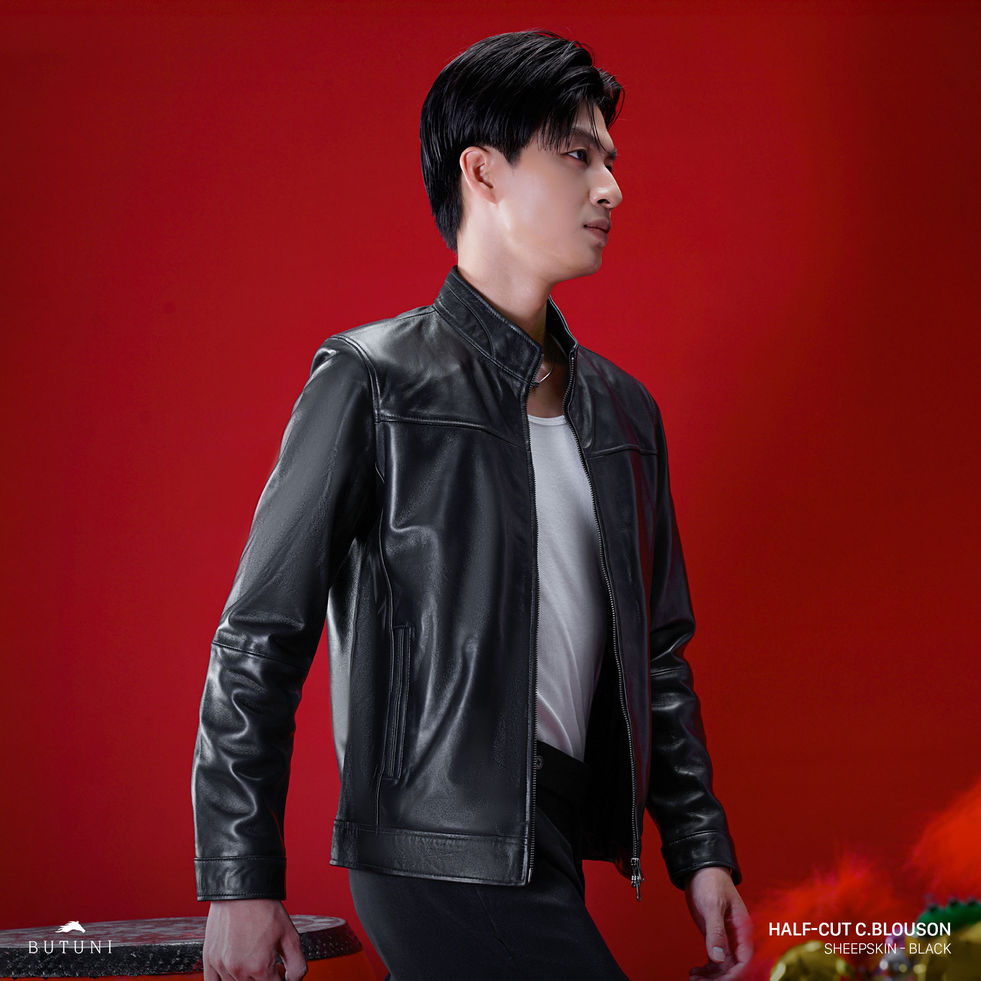 RED-ELEGANCE-Thuong-Vi-Thu-9.jpg