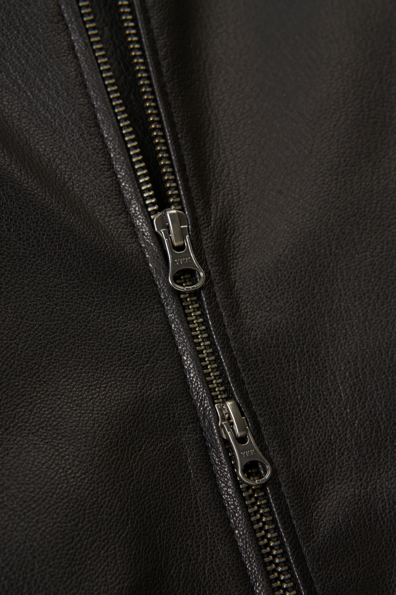Lucen Bomber - Goatskin - Black