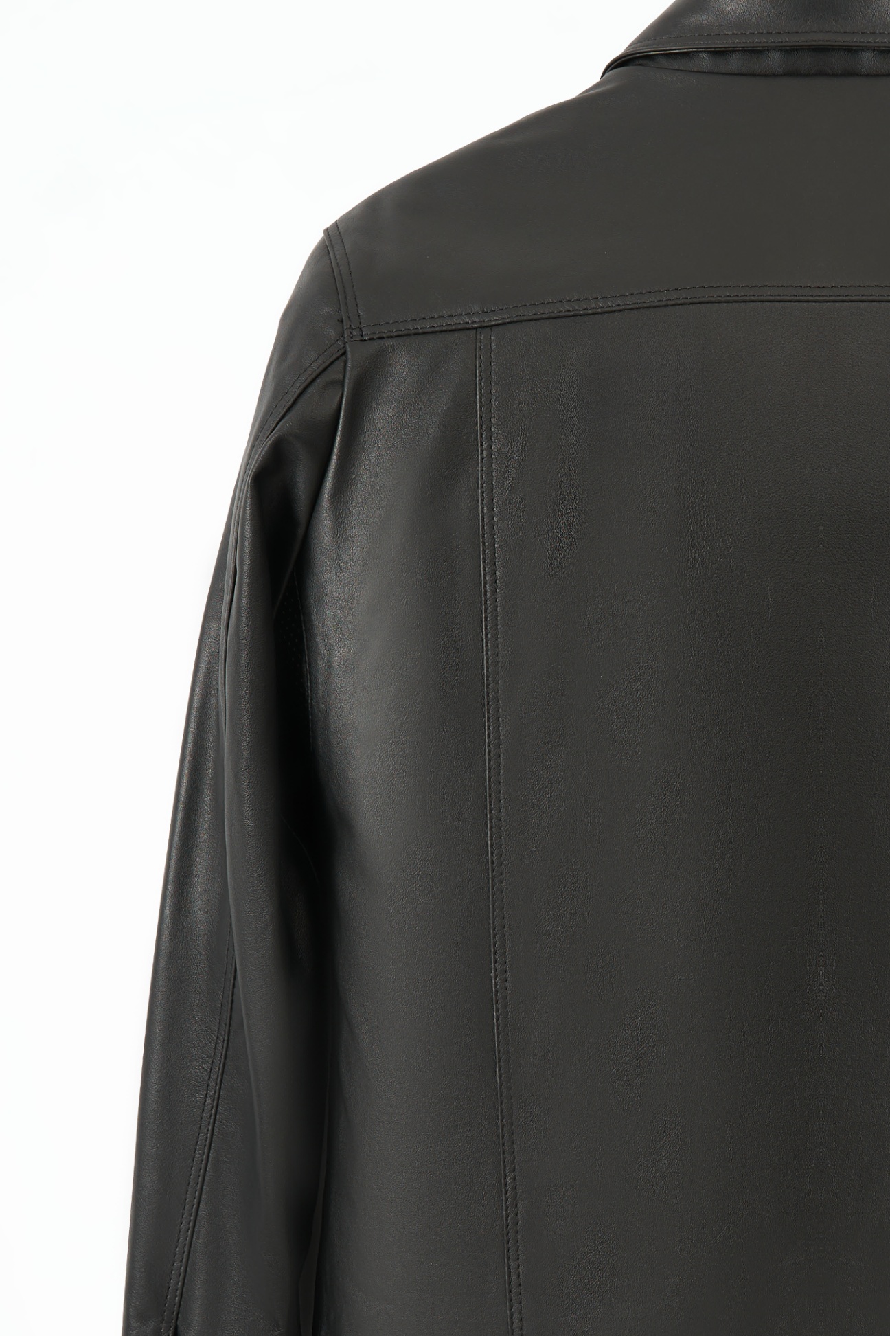 Vero Trucker - Cowhide - Black