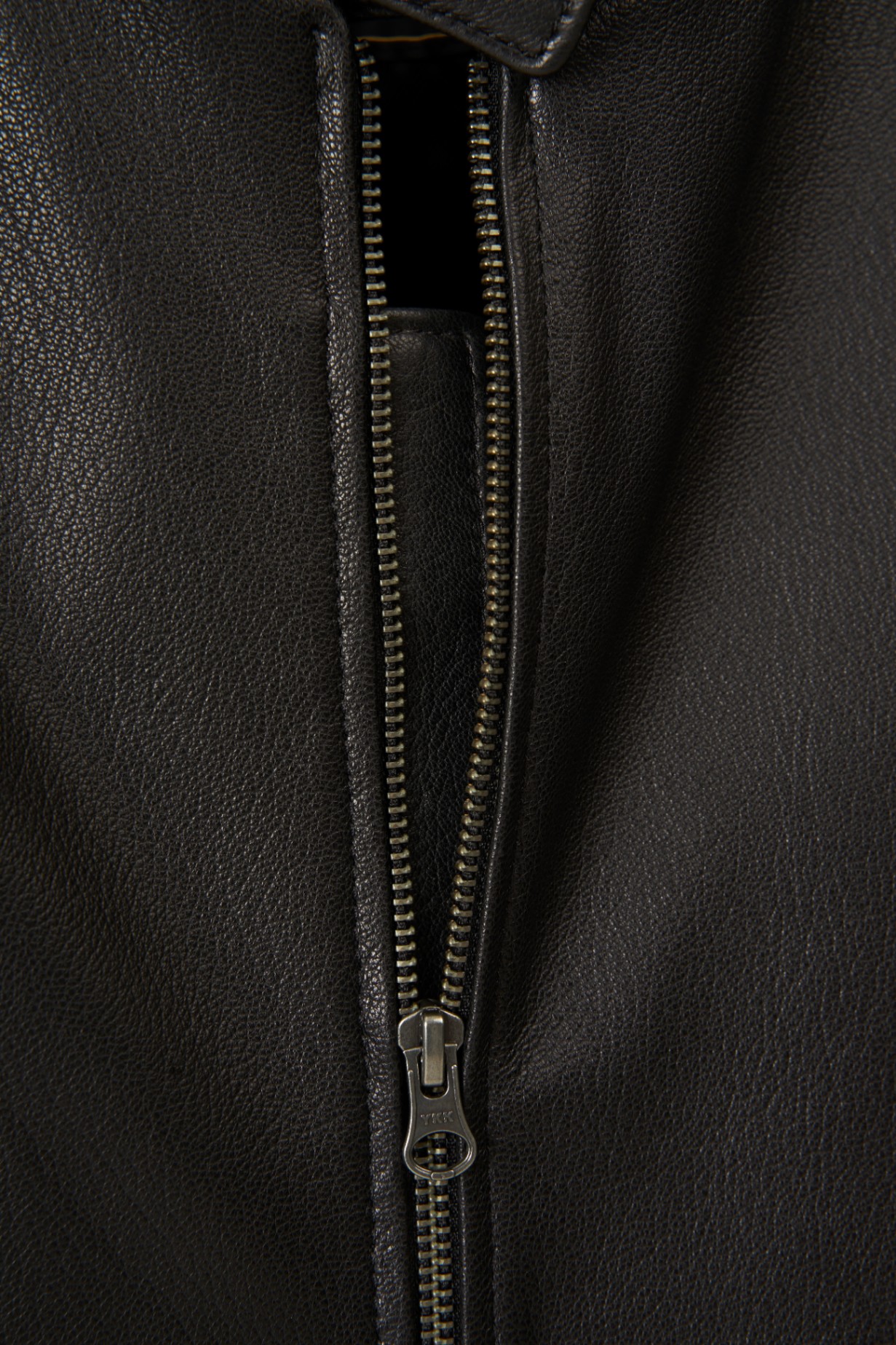 Lucen Bomber - Goatskin - Black