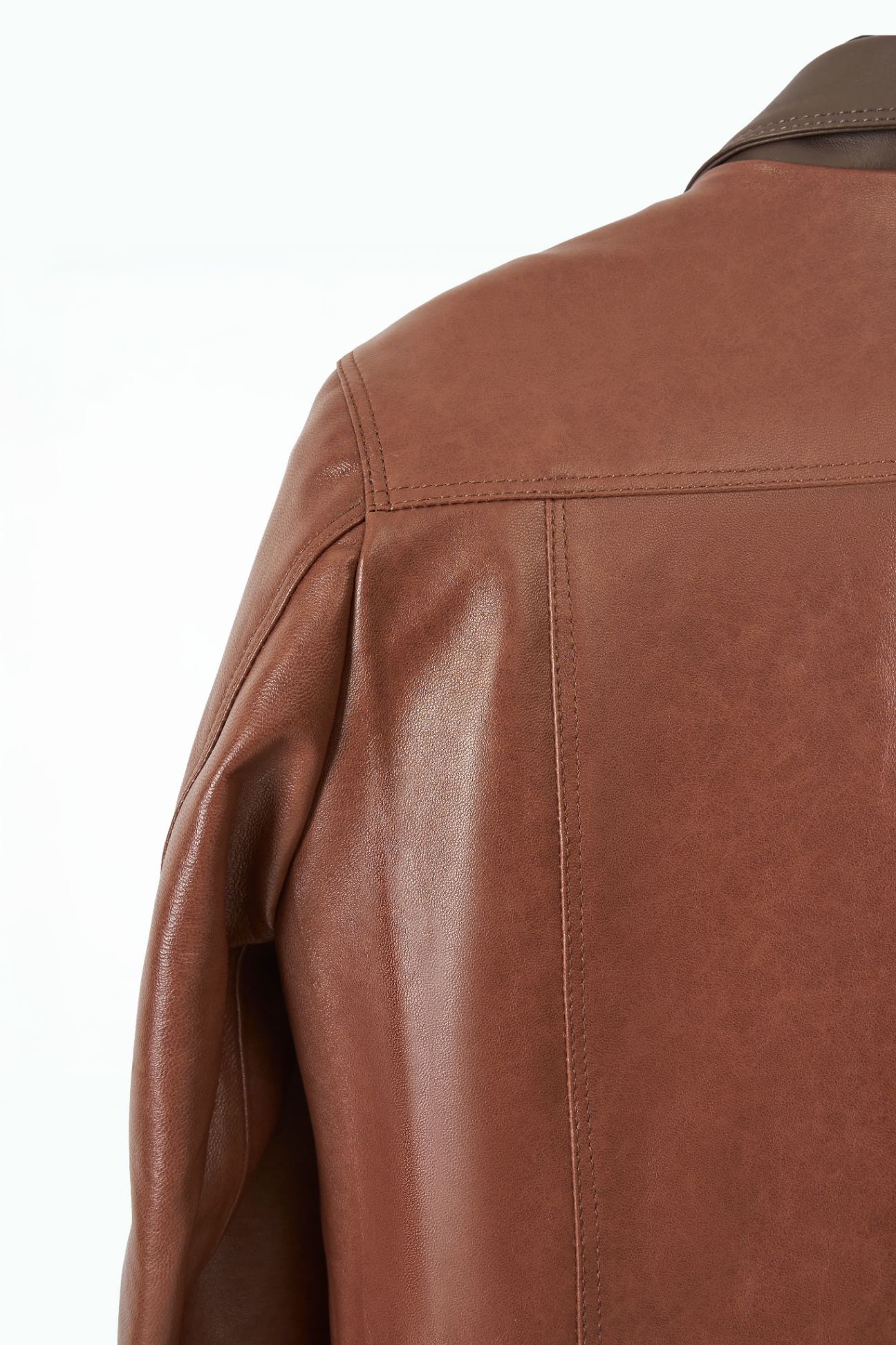 Vero L.Trucker - Aniline - Distressed Brown