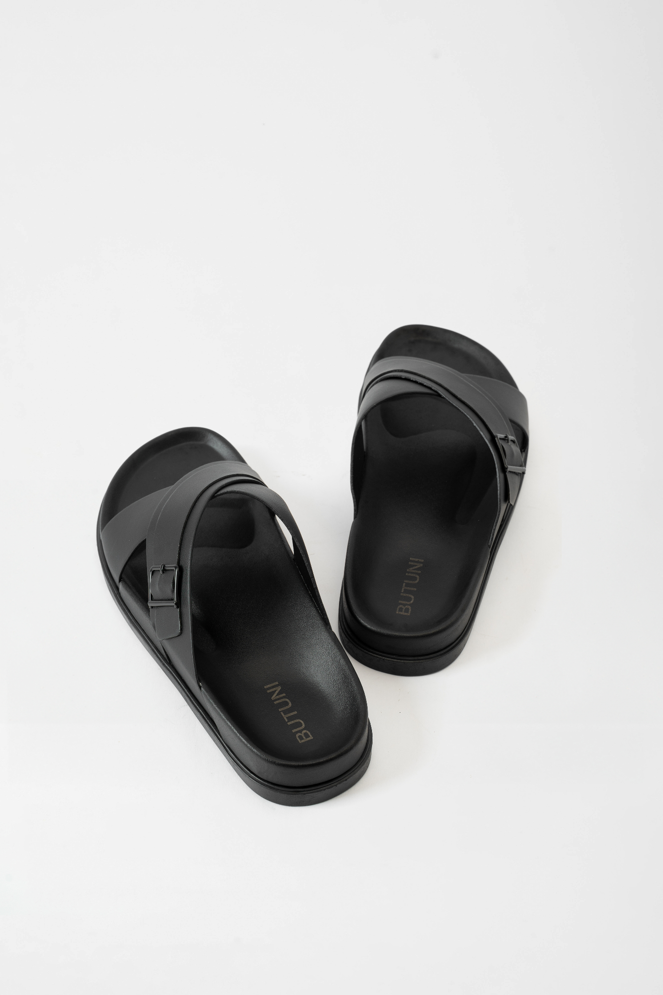 Casual Cross Slippers - Black