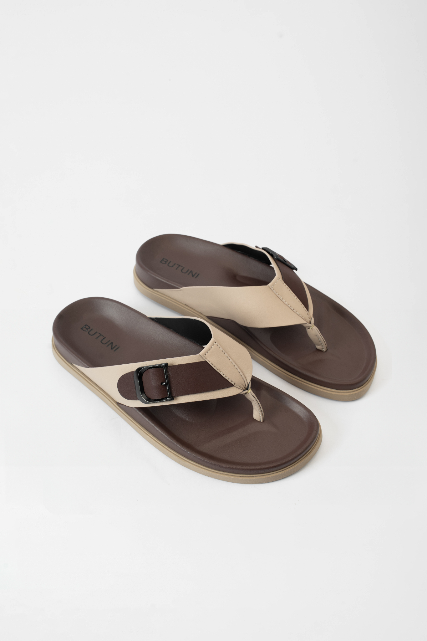 Casual Flip-Flops - Beige