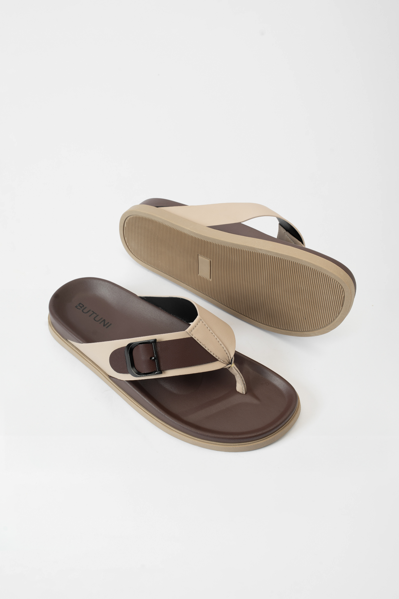 Casual Flip-Flops - Beige
