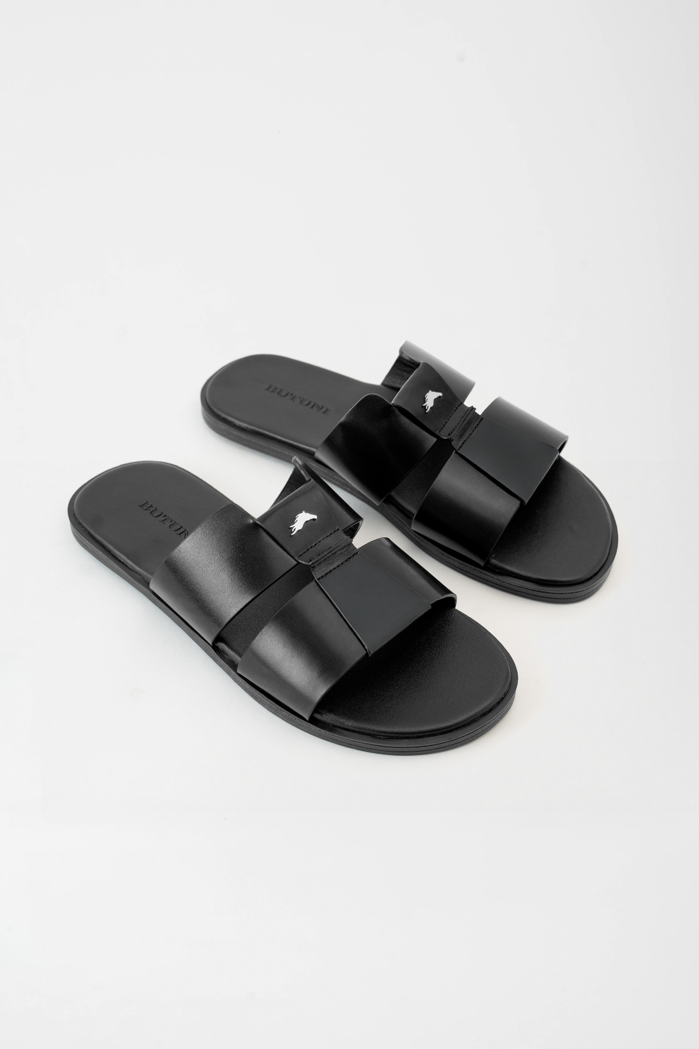 Monaco S Cut-out Slippers - Black