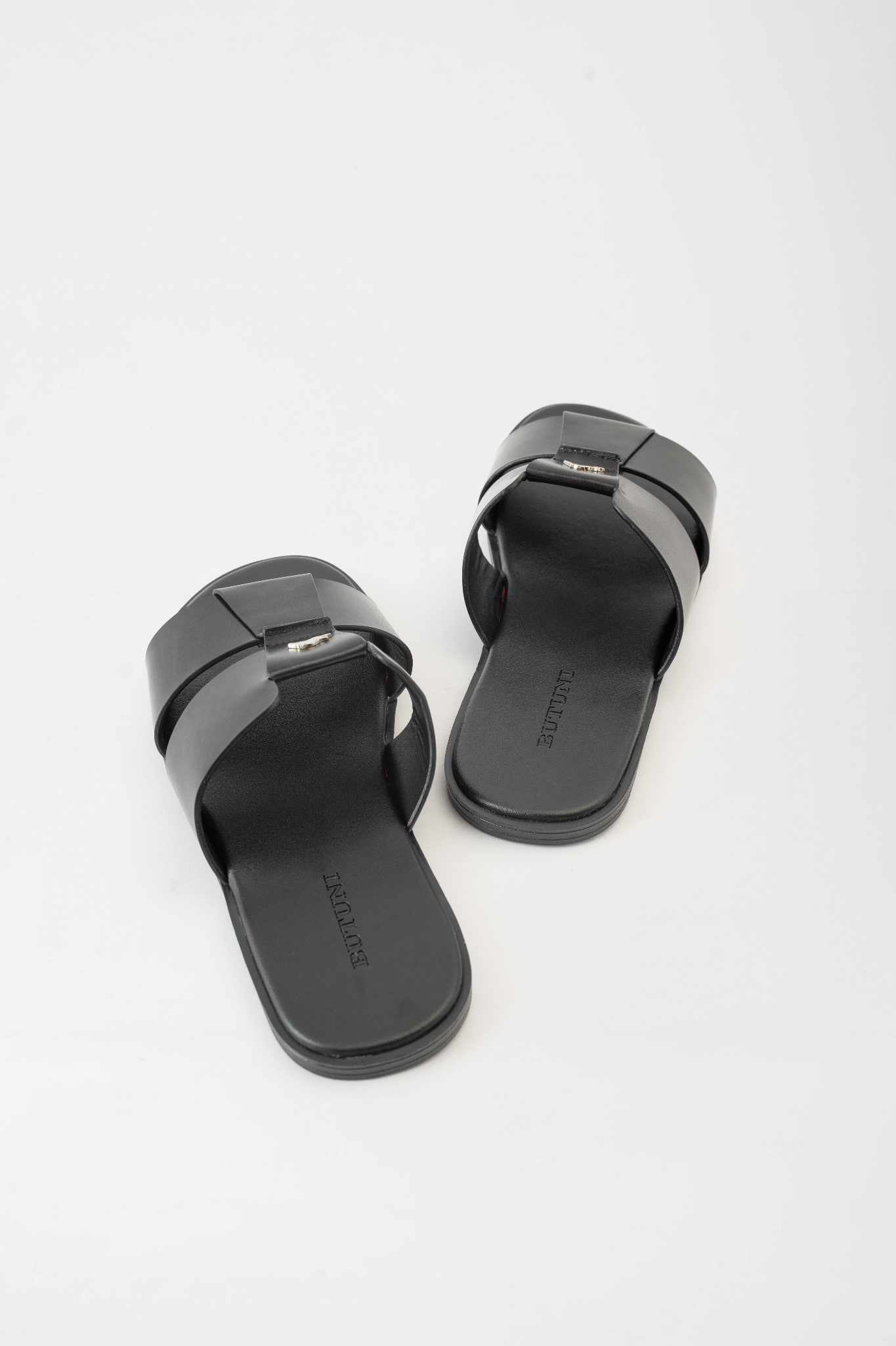 Monaco S Cut-out Slippers - Black