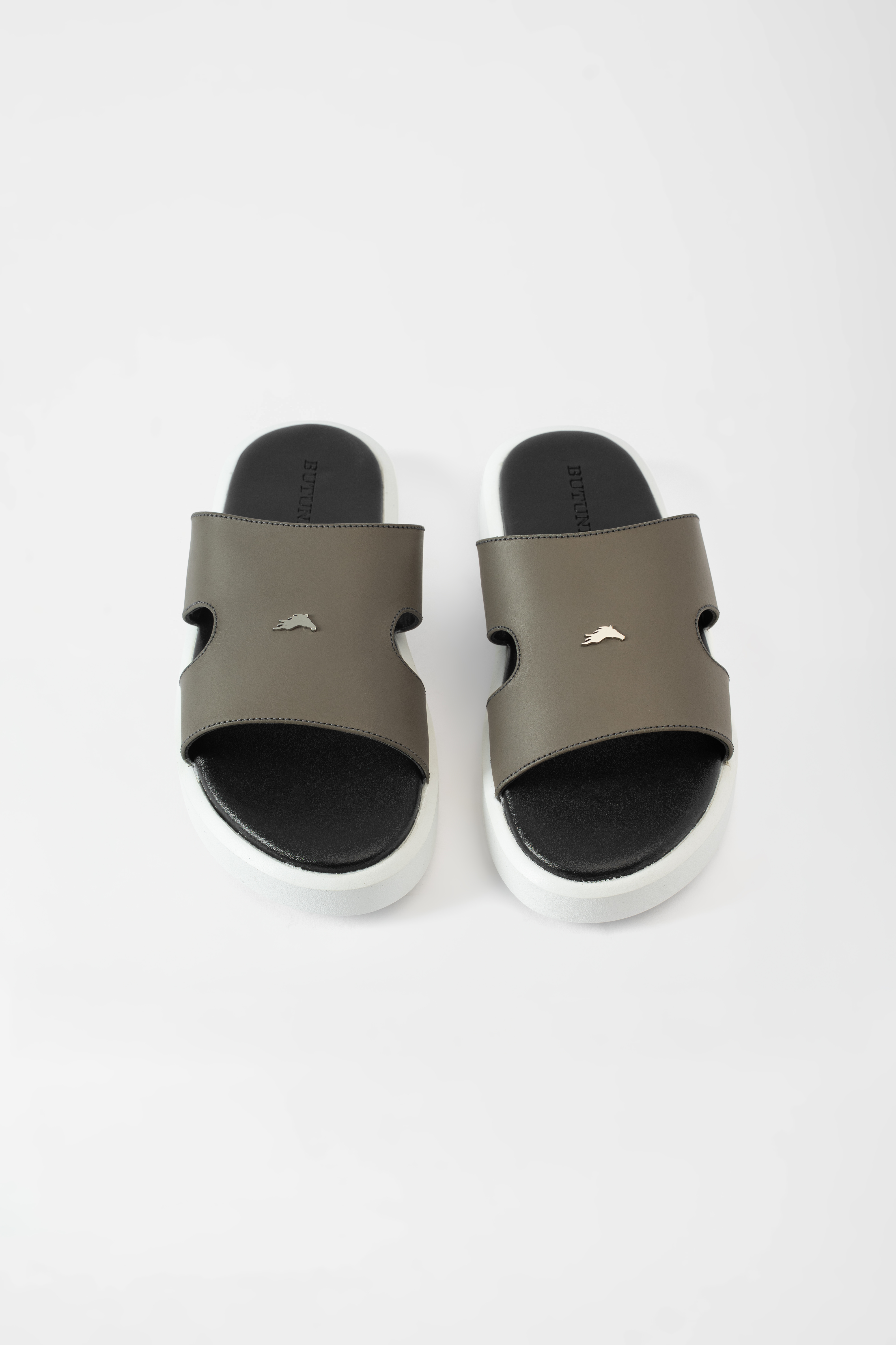 Nova S Cut-Out FeatherSlide - Waxed Grey