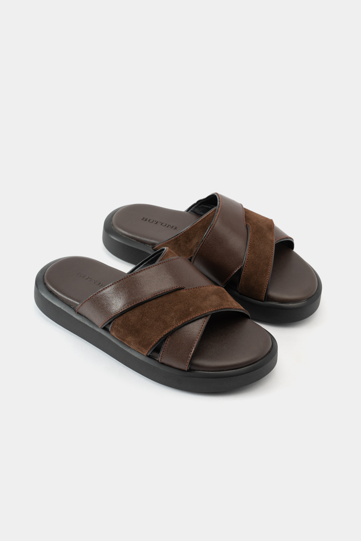 Nova S Weave FeatherSlide - Brown
