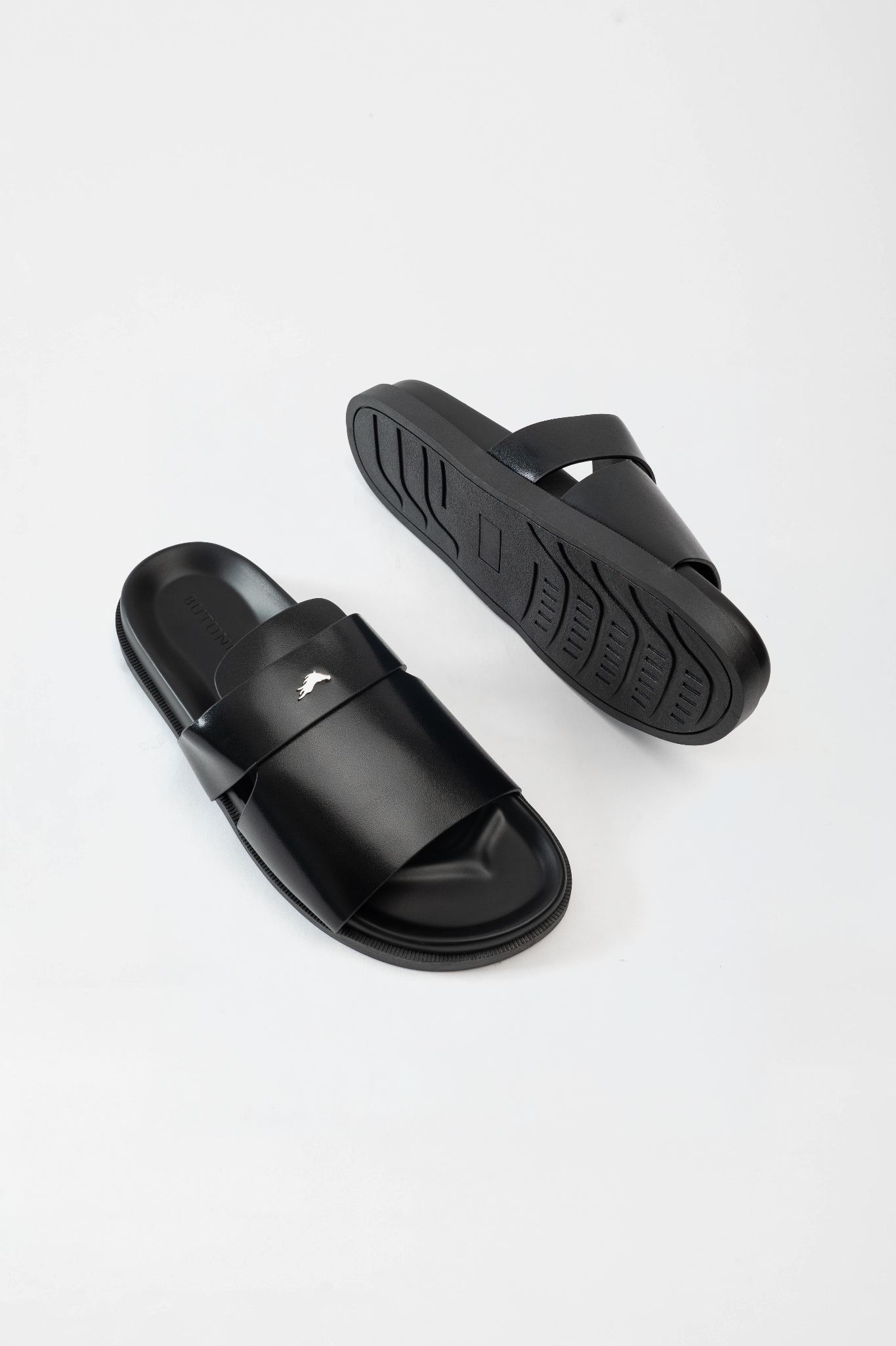 Tiber S Single Slippers - Black