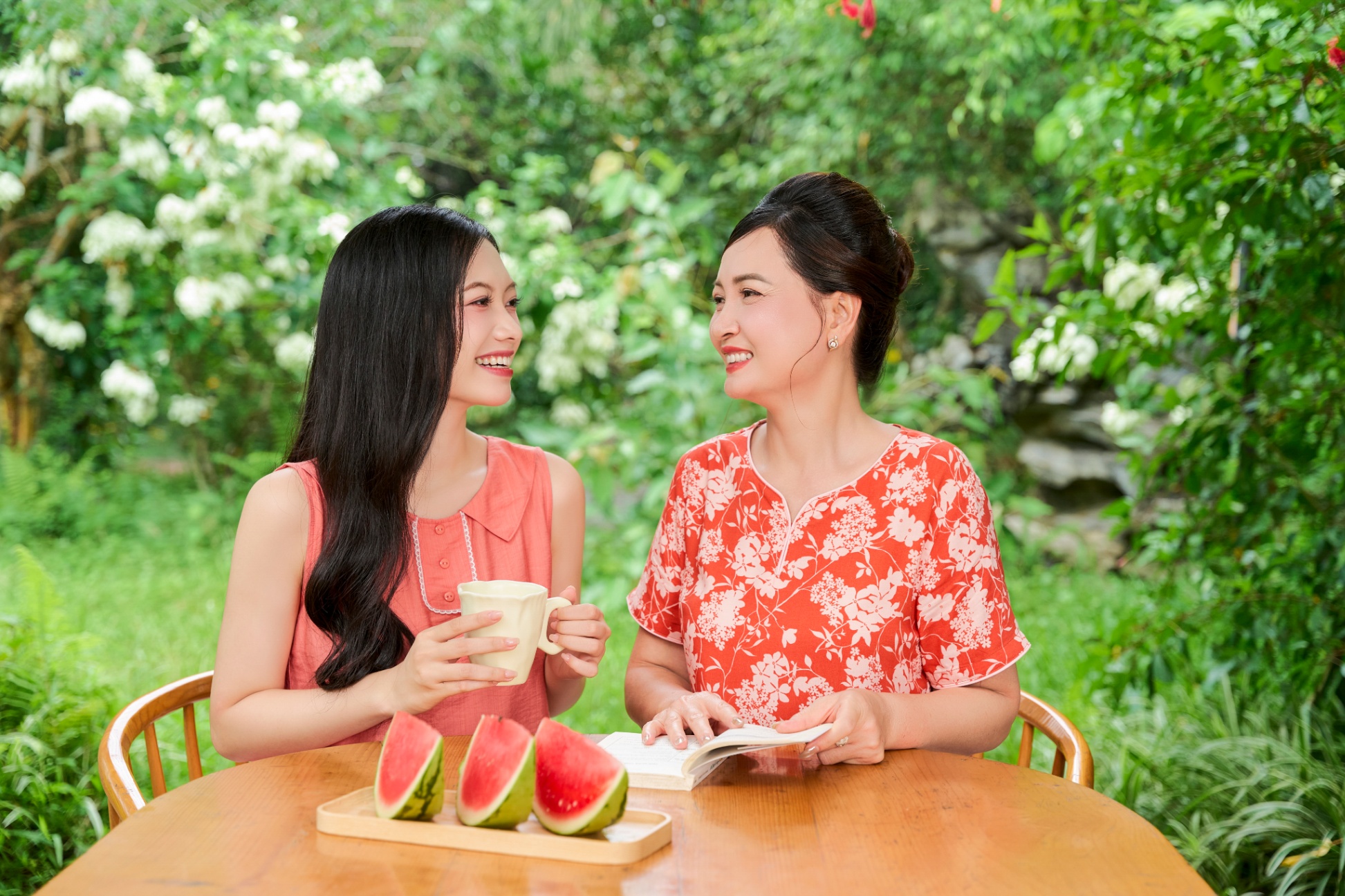 -He-Yeu-Thuong-Mua-He-Cua-Nhung-Dieu-Diu-Dang_blob-4.jpg