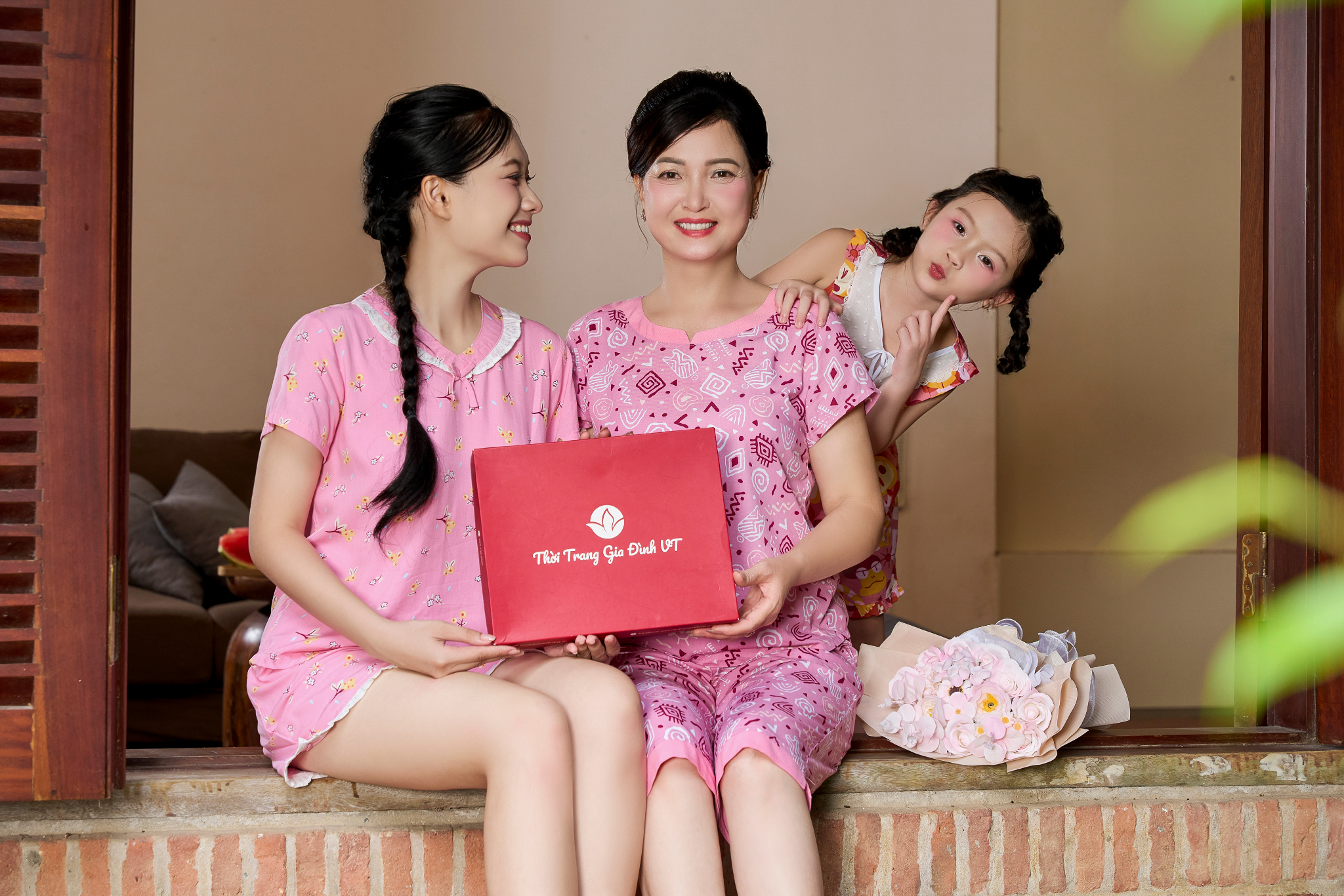 -He-Yeu-Thuong-Mua-He-Cua-Nhung-Dieu-Diu-Dang_blob-8.jpg