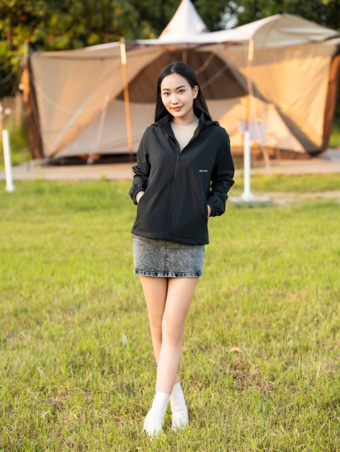 20-Cach-phoi-do-voi-ao-khoac-gio-nu-tre-trung-hop-moi-dang_phoi-do-voi-ao-khoac-gio-nu-7.jpg