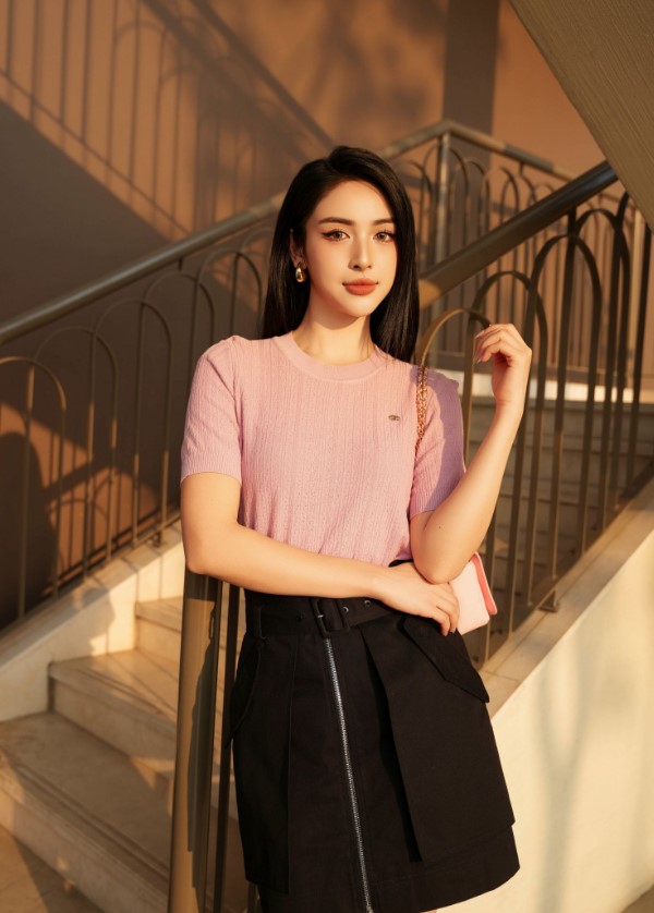 20-cach-phoi-Ao-len-mongtoghi-nu-thoi-thuong-giu-am-va-ton-dang_ao-len-mongtoghi-nu-5.jpg