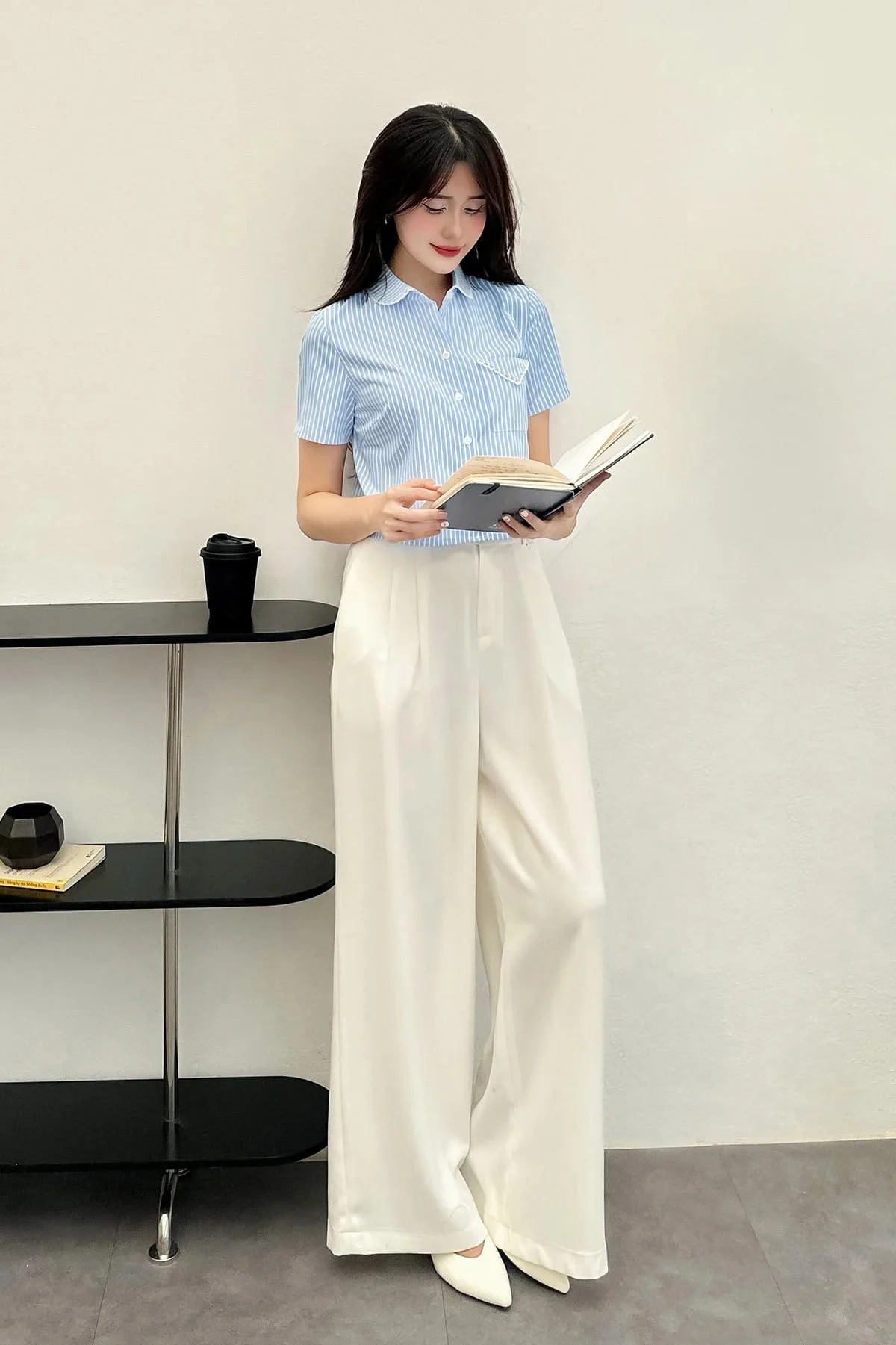 25+ cách phối croptop với áo sơ mi đẹp, tôn dáng và dễ ứng dụng