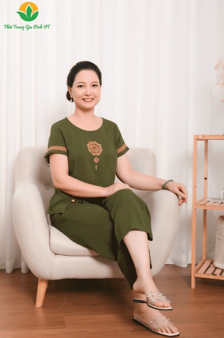 30+ Mẫu Đồ Trung Niên Cho Mẹ Đẹp Thanh Lịch, Dễ Mặc Tôn Dáng