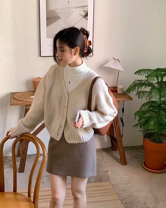 Ao-Cardigan-La-Gi-Kieu-Ao-Khoac-Mem-Mai-Da-Dung-Thoi-Thuong_ao-cardigan-la-gi-7.jpg