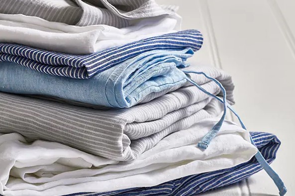 Cách giặt và bảo quản quần áo vải lanh bền đẹp, ít nhăn, giữ màu lâu