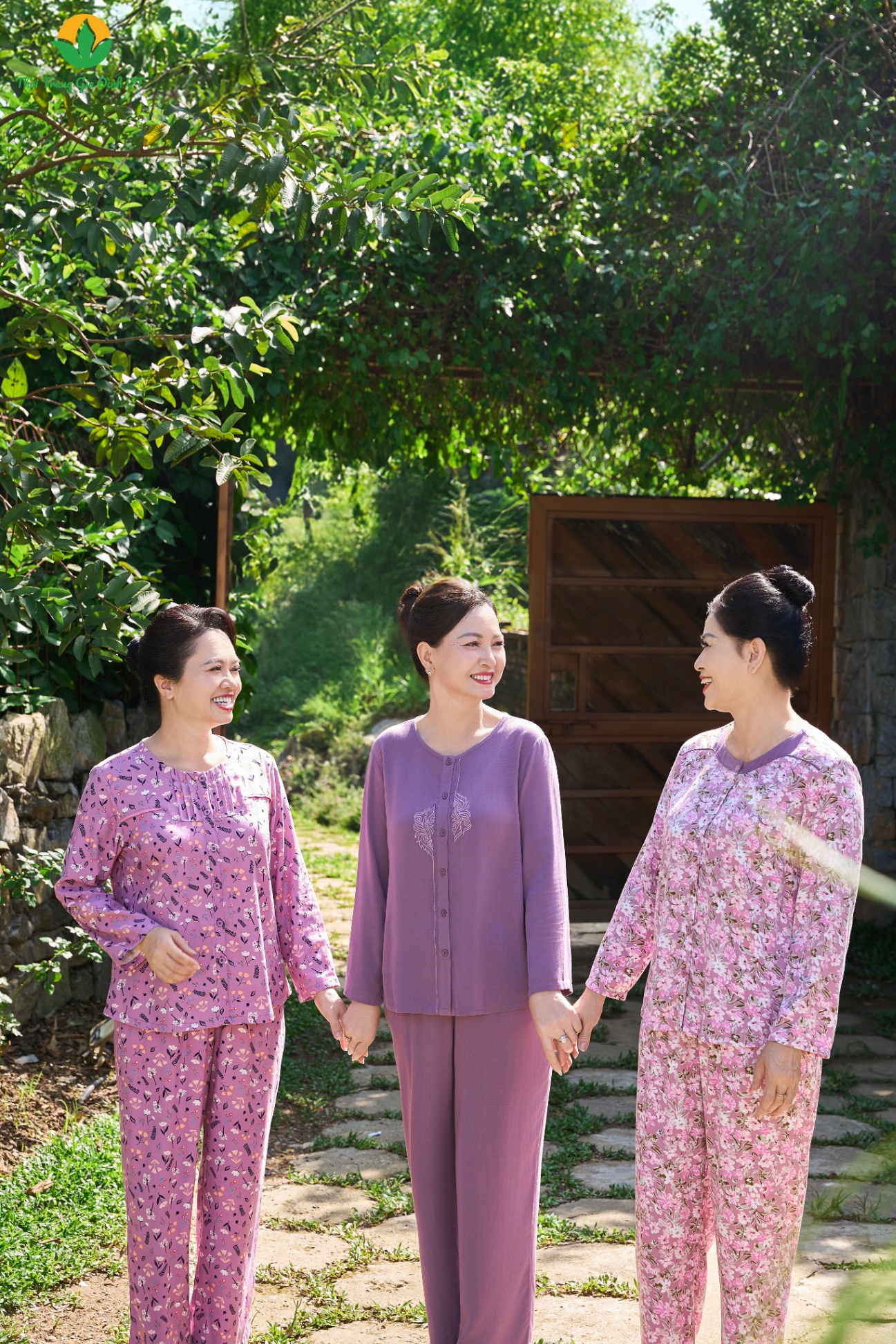 DANH-THUC-THANH-XUAN-QUA-BO-SUU-TAP-THANH-XUAN-KHONG-TUOI-CUA-VT_blob.jpg