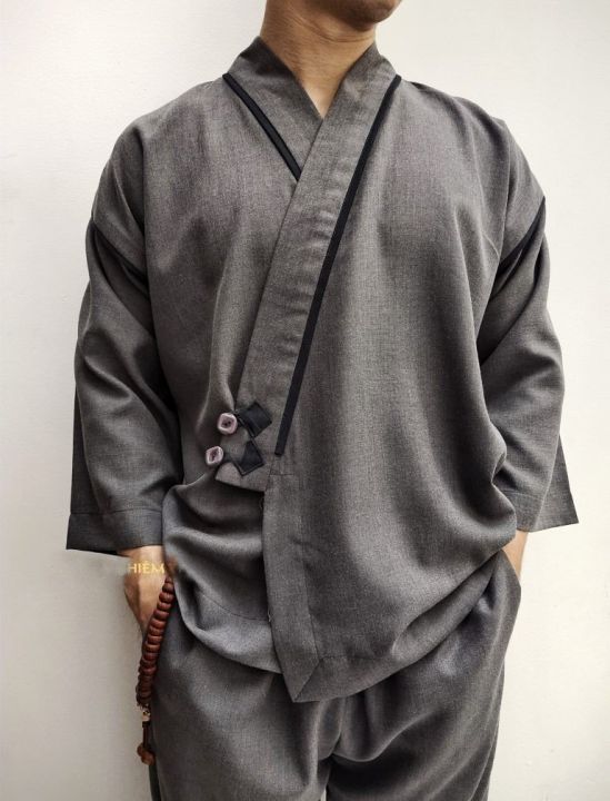 Huong-dan-chon-bo-do-di-chua-nam-dung-chuan-kin-dao-va-trang-nghiem.jpg