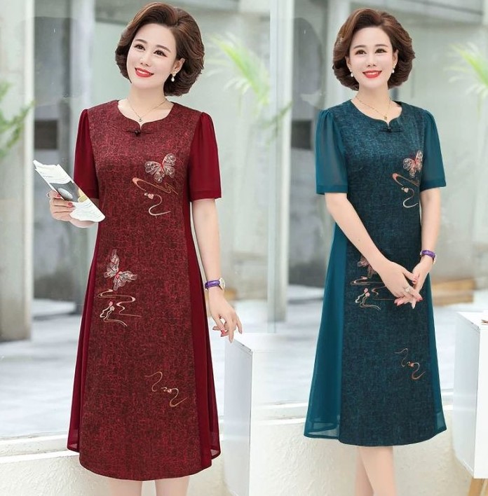 Top 50+ Mẫu Đầm Trung Niên Dự Tiệc Sang Trọng, Quý Phái Mới Nhất