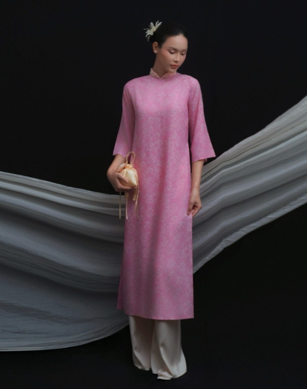 10-Mau-Ao-Dai-Cach-Tan-Trung-Nien-Sang-Trong-Thanh-Lich.png