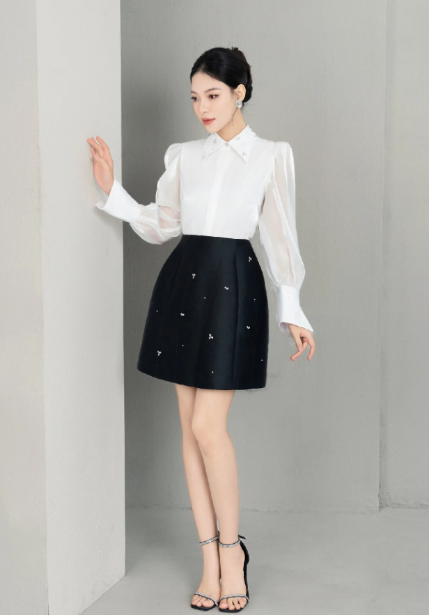 15-Outfit-nu-di-lam-thanh-lich-tre-trung-va-de-phoi-1.png