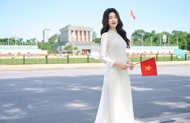 Ao-dai-truyen-thong-nguon-goc-chat-lieu-va-cac-mau-dep-nhat-5.jpg