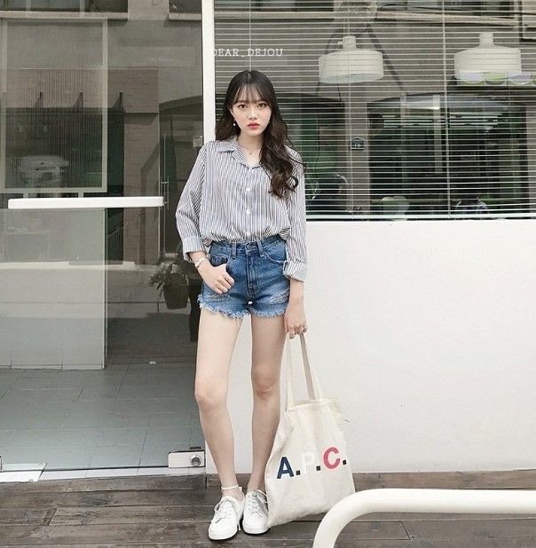 Top-10-Set-Do-Di-Du-lich-Cho-Nu-Mua-He-Cuc-Xinh-Va-Ton-Dang-5.jpg