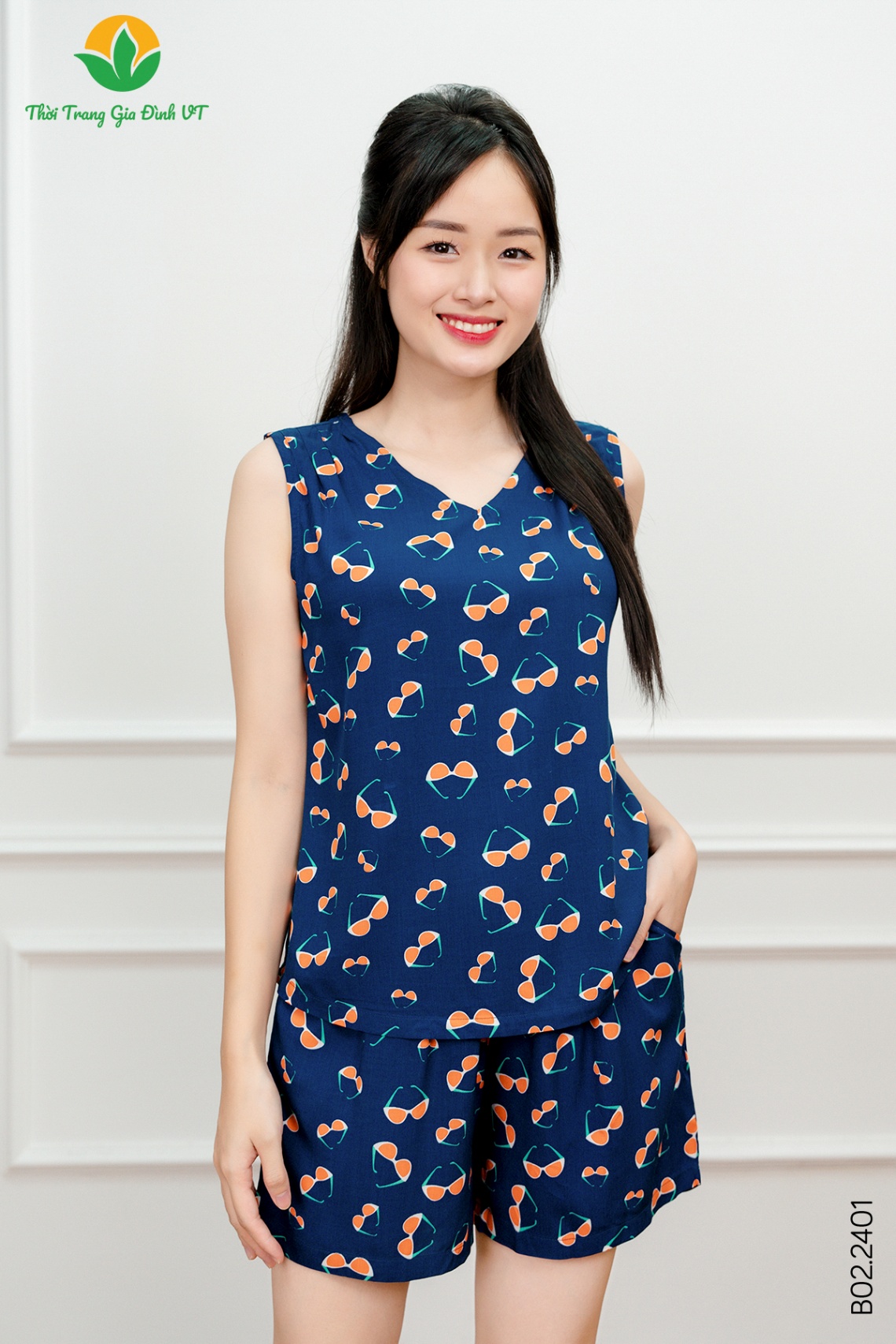 B02.2401.Bộ W QĐASN RH xếp ly vai - M - Navy