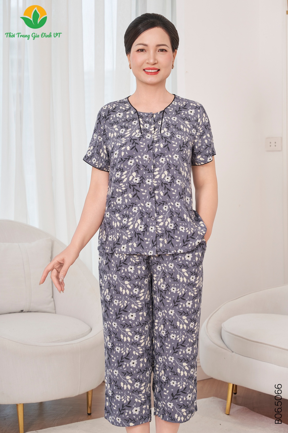 B06.5066.Bộ W QLACT RH bấu li cổ - M - Xám