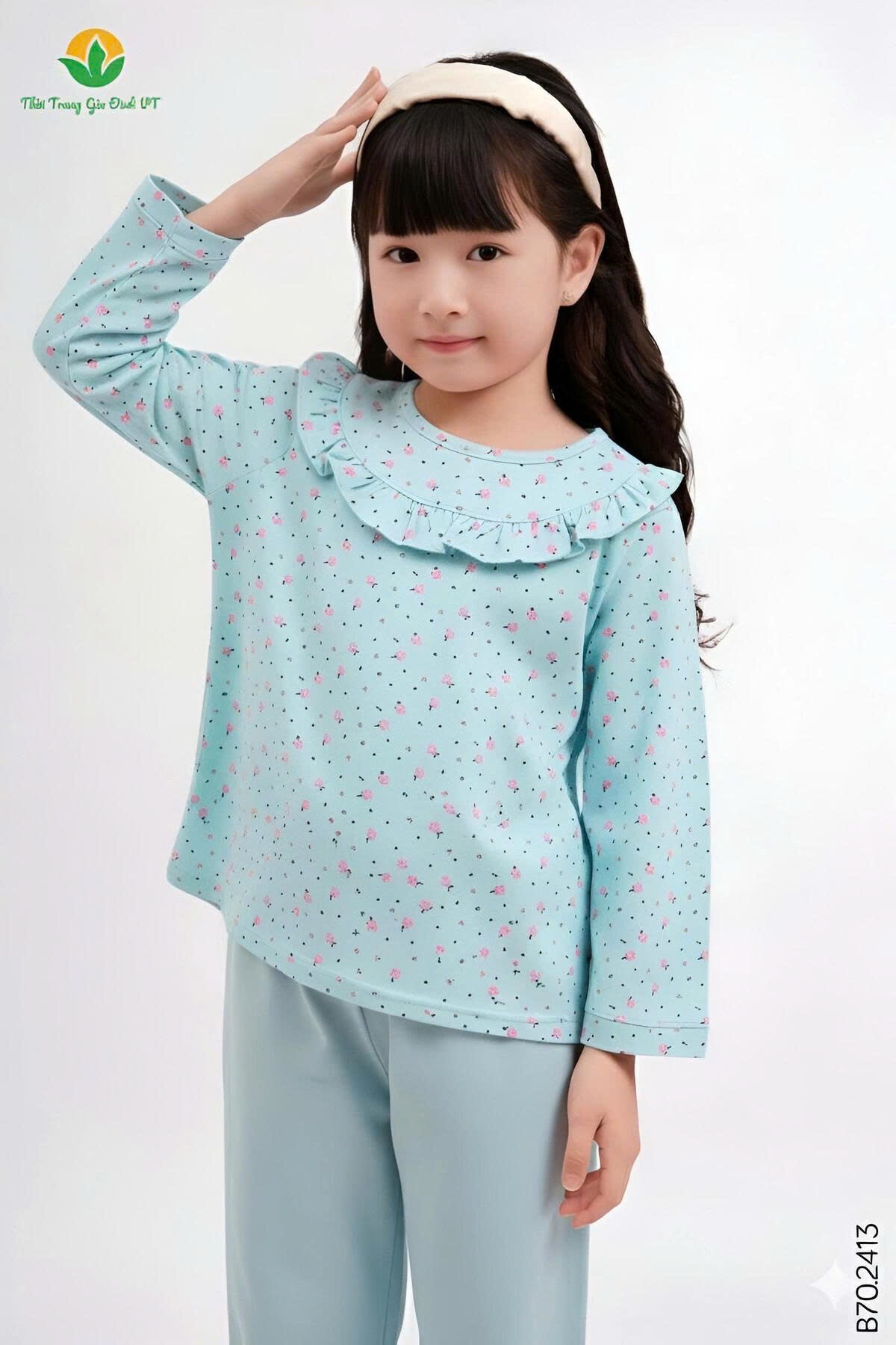 A67.2203. Áo cotton dệt kim bé gái dài tay hoa bèo cổ