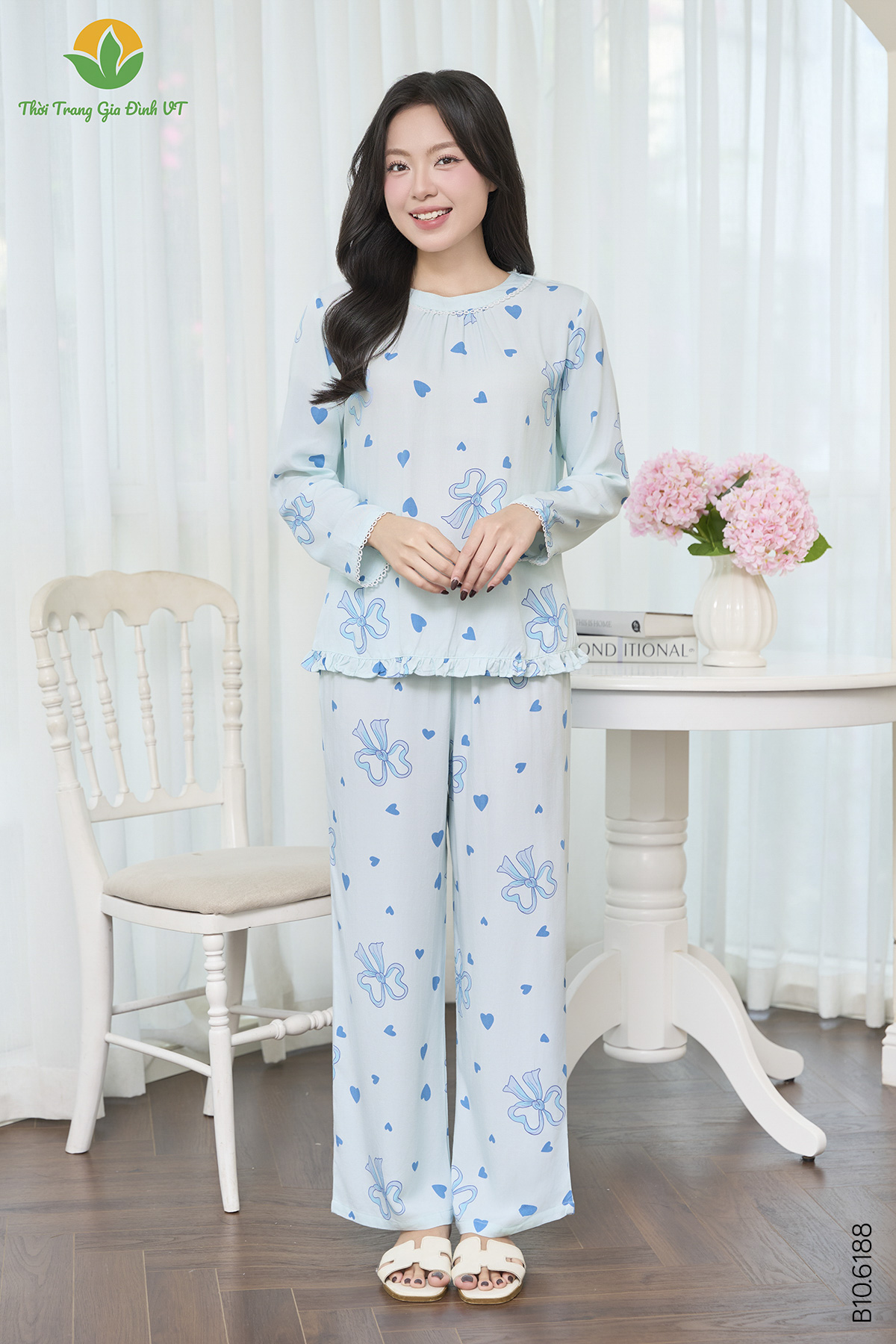 B10.6188. Bộ lanh nữ quần dài áo dài tay