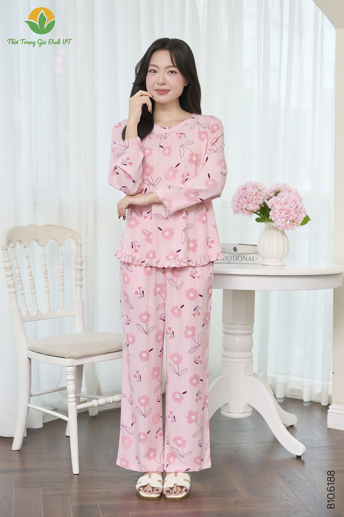 B10.6188. Bộ W QDADT RH - M - Hồng nhạt
