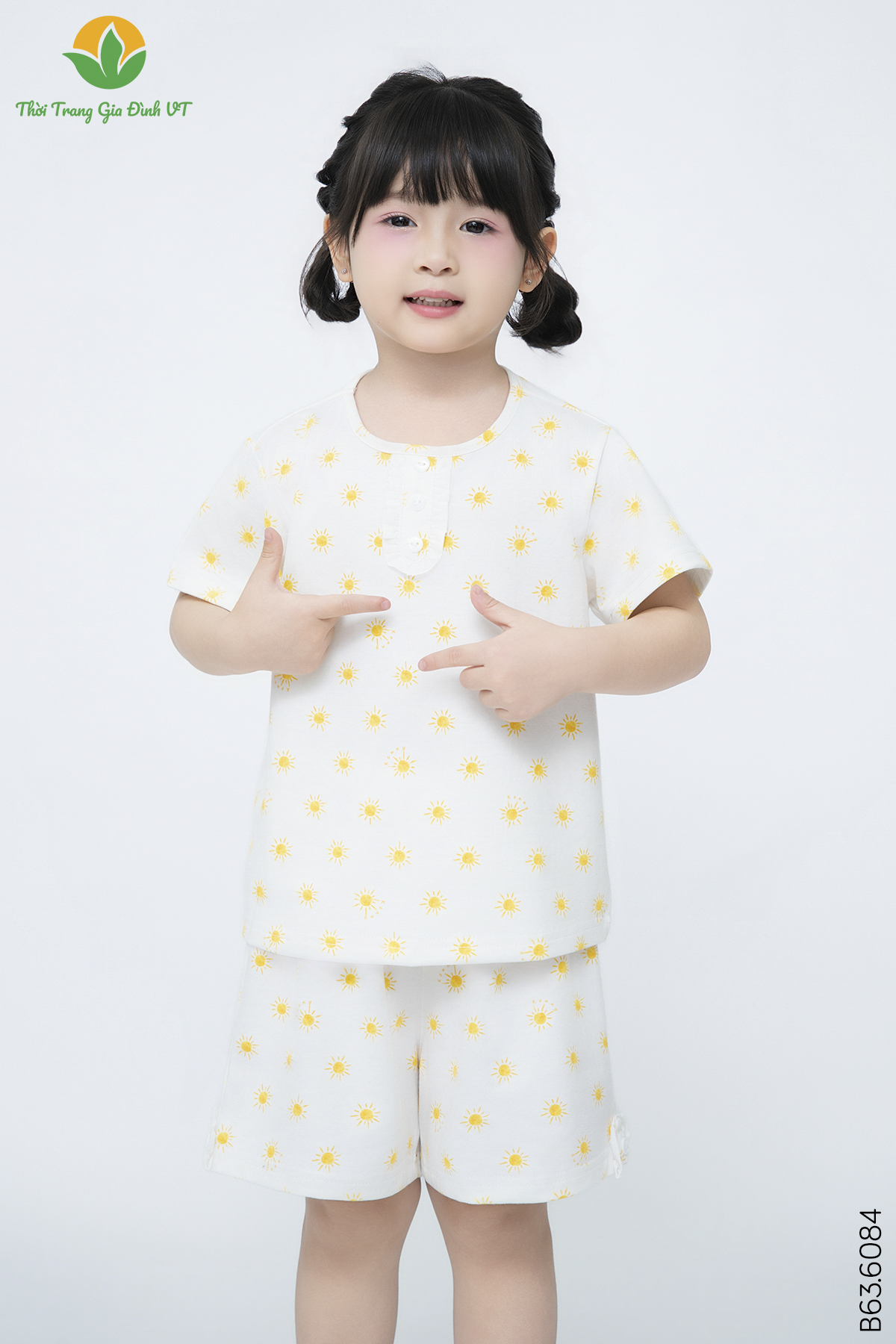 B63.6084.Bộ G QĐACT DH - 11-12 - Trắng