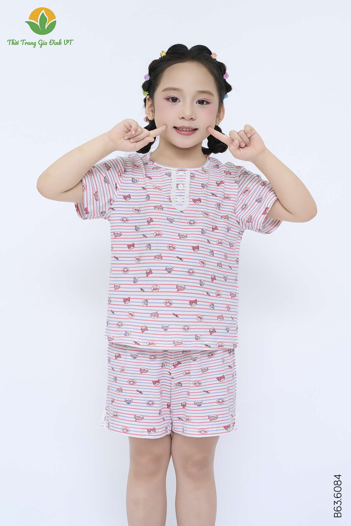 B63.6084. Bộ G QĐACT DH - 4-5 - Kẻ hồng