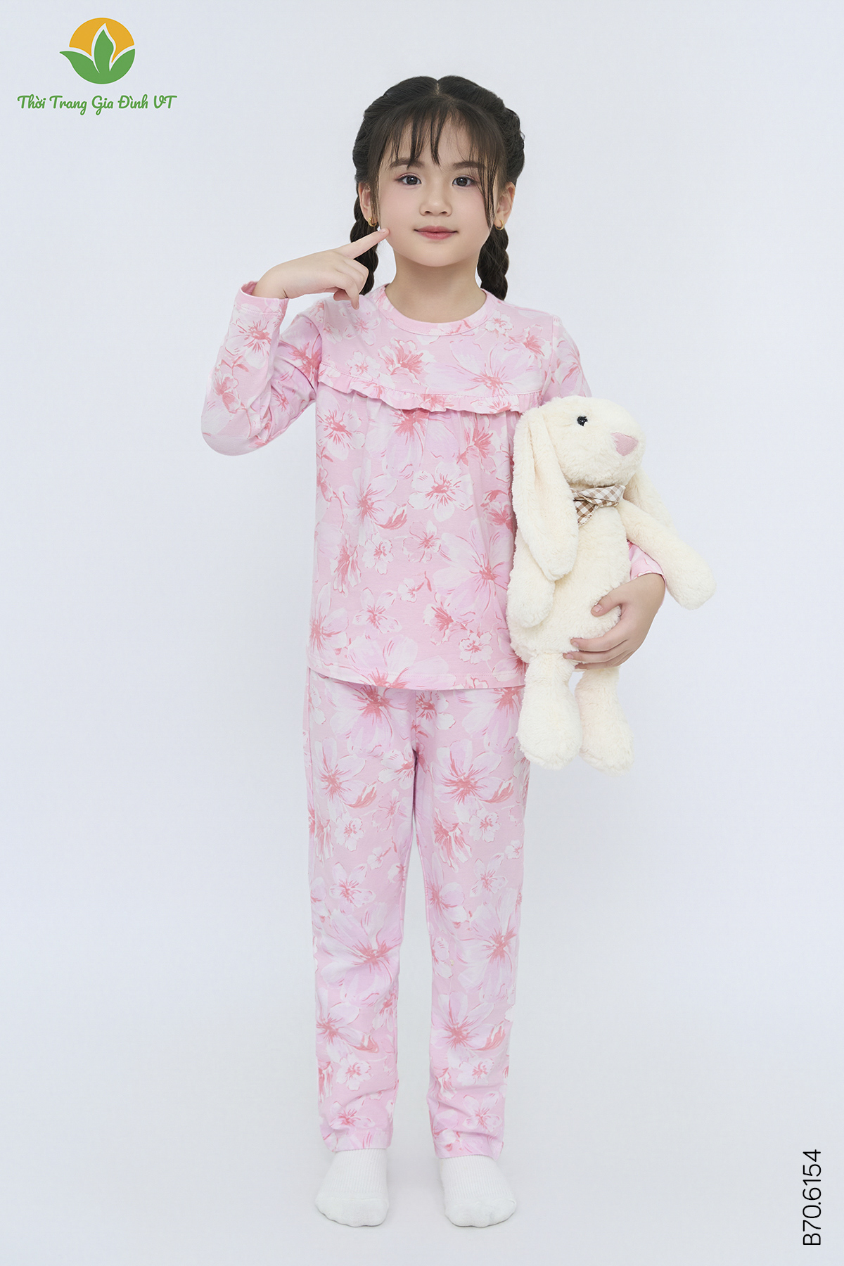 B70.6154. Bộ cotton dệt kim bé gái quần dài áo dài tay