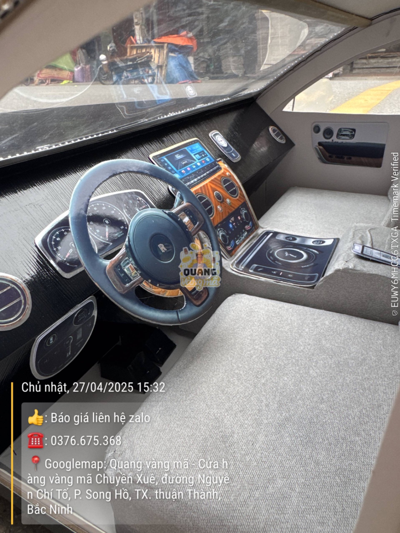bộ golf 1 tỉ cái xe 28 tỉ rollsroyce